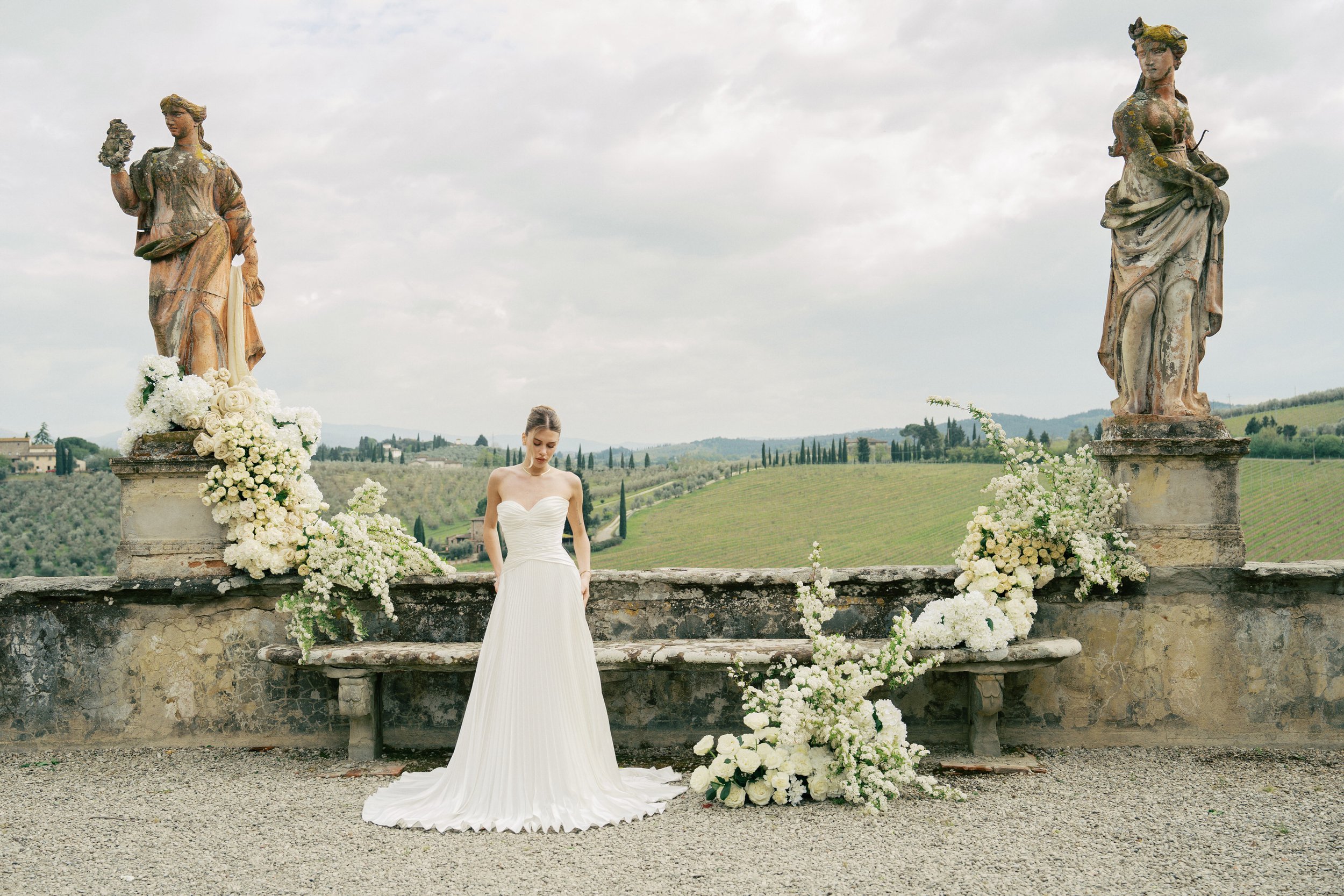 Sorci-Ledyukova-tuscany-italy-wedding-photographer-villa-corsini-28.jpg