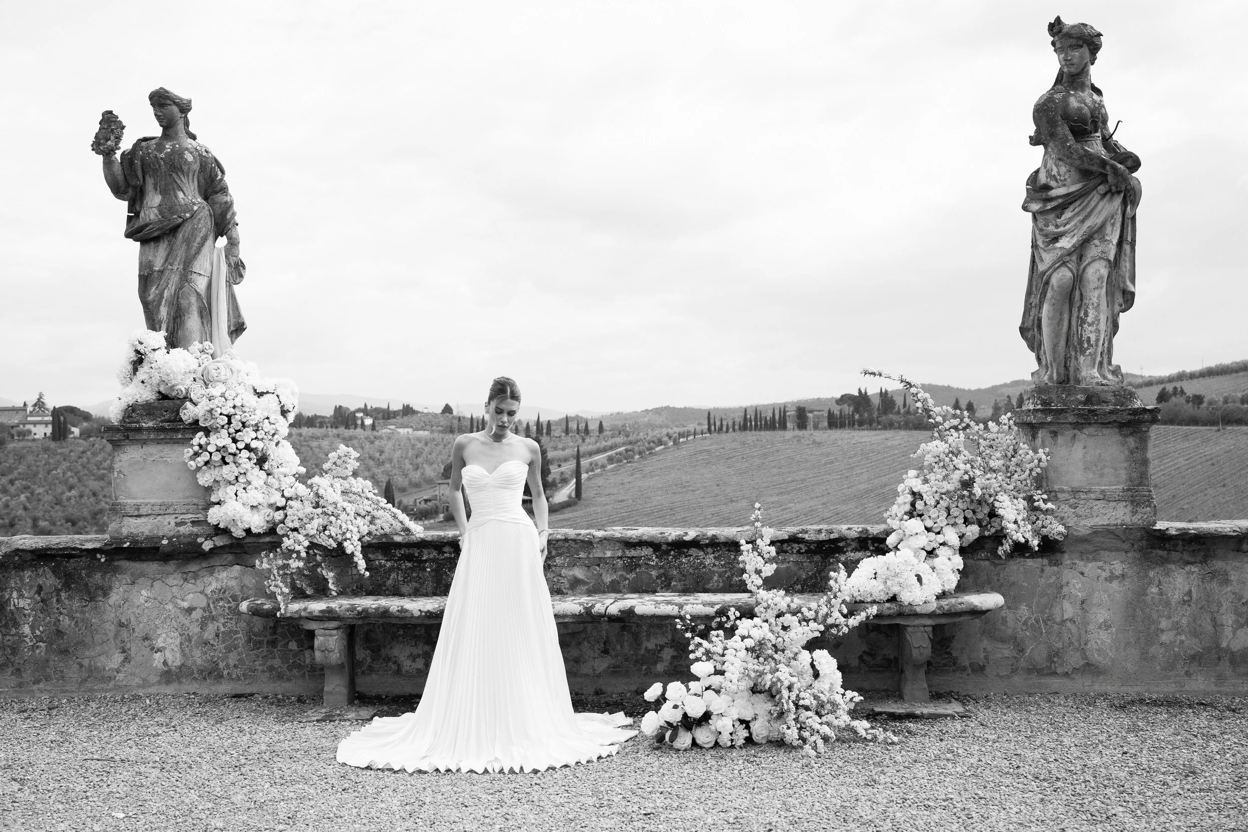 Sorci-Ledyukova-tuscany-italy-wedding-photographer-villa-corsini-29.jpg