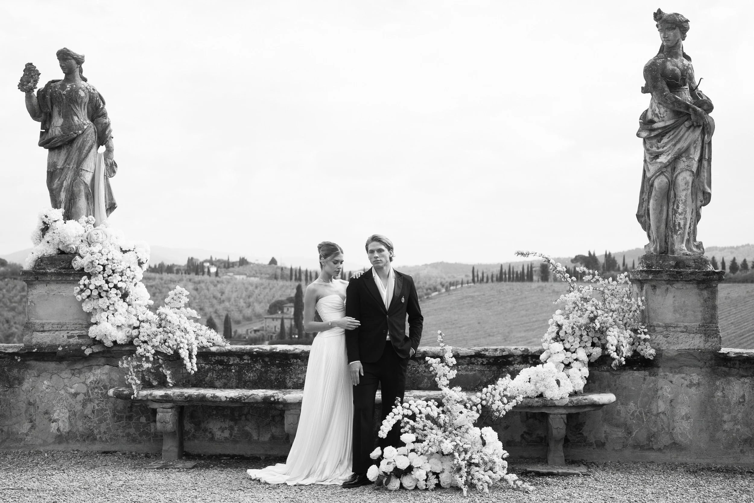 Sorci-Ledyukova-tuscany-italy-wedding-photographer-villa-corsini-31.jpg