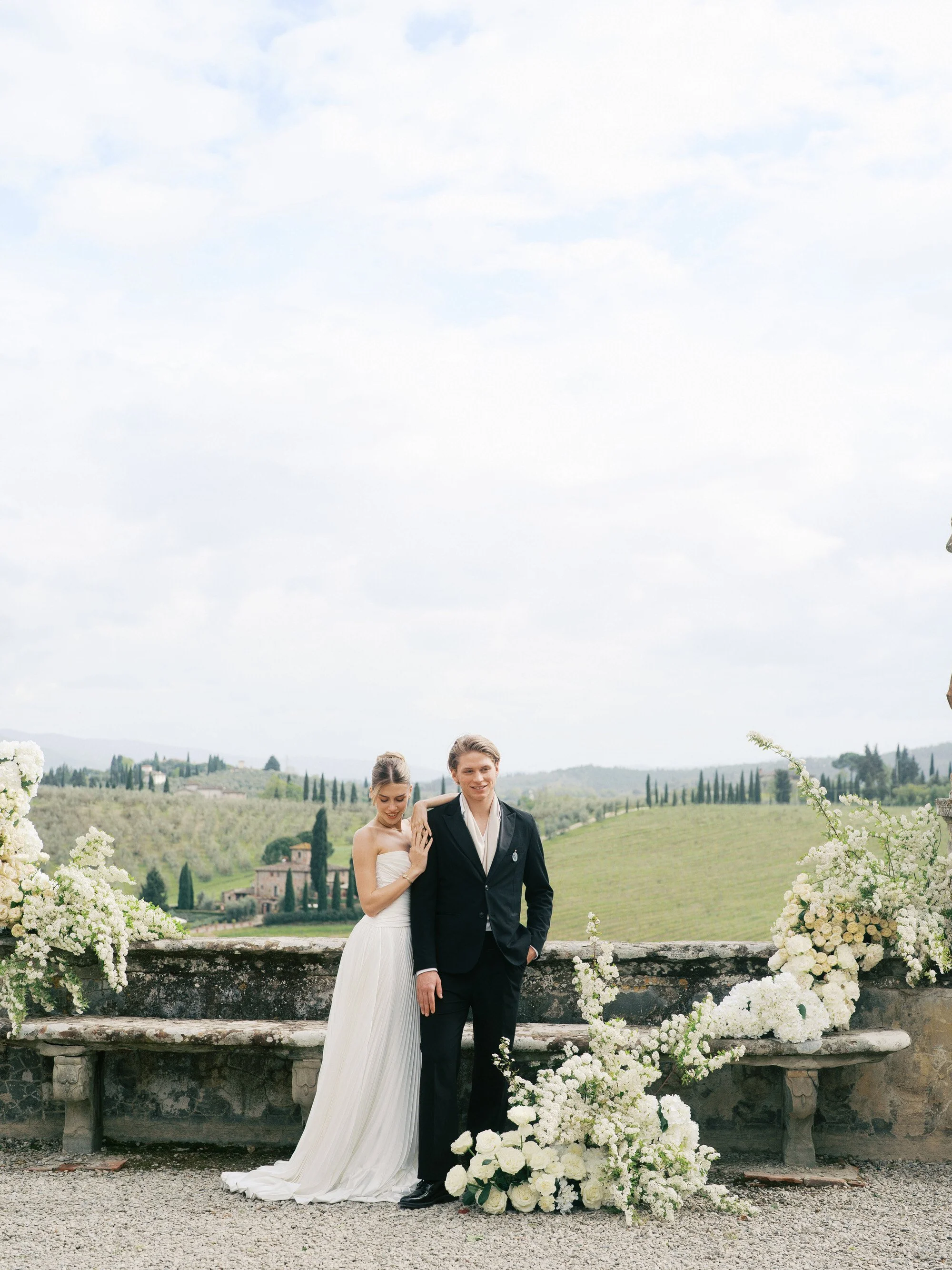 Sorci-Ledyukova-tuscany-italy-wedding-photographer-villa-corsini-32.jpg