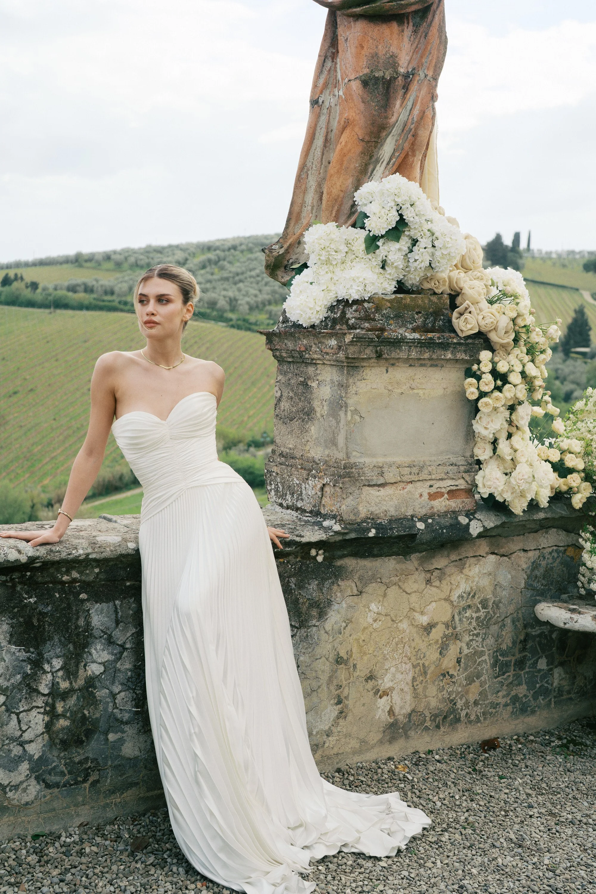Sorci-Ledyukova-tuscany-italy-wedding-photographer-villa-corsini-37.jpg