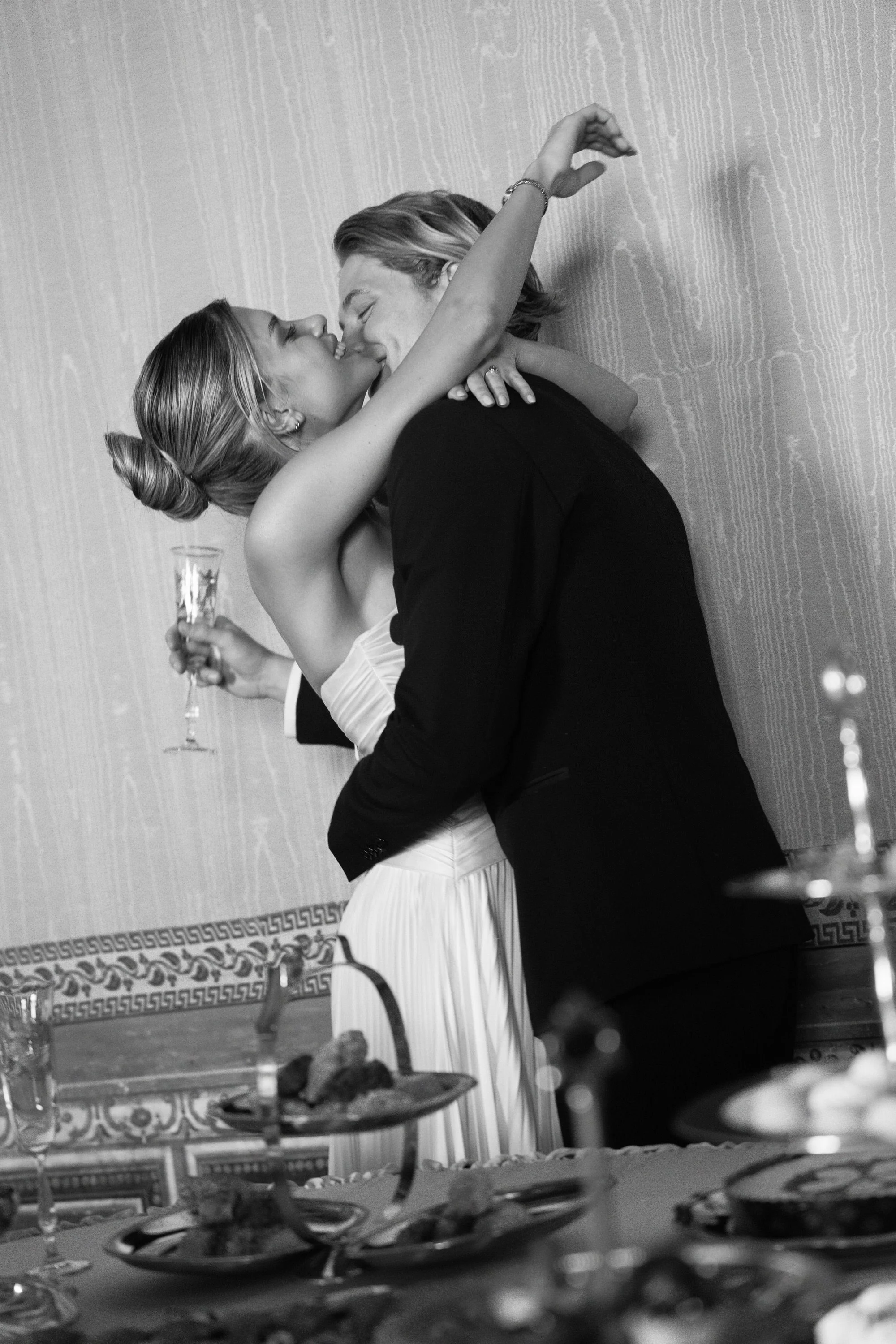 Sorci-Ledyukova-tuscany-italy-wedding-photographer-villa-corsini-48.jpg