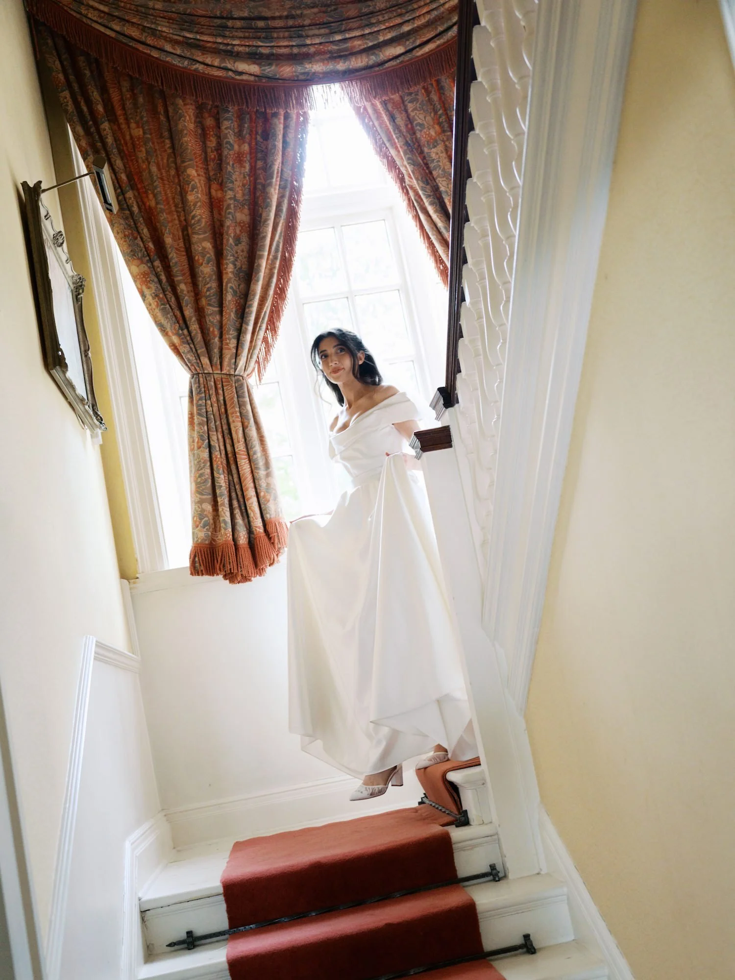 Sorci-Ledyukova-Sam&Rebecca-Wickersley-House-Private-House-Luxury-Marquee-Wedding-Wedding-Bride-Prep-121.jpg