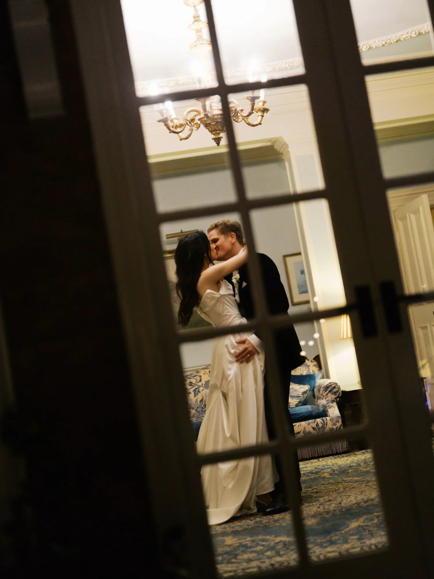 Sorci-Ledyukova-Sam&Rebecca-Wickersley-House-Private-House-Luxury-Marquee-Wedding-Evening-and-Party-61.jpg