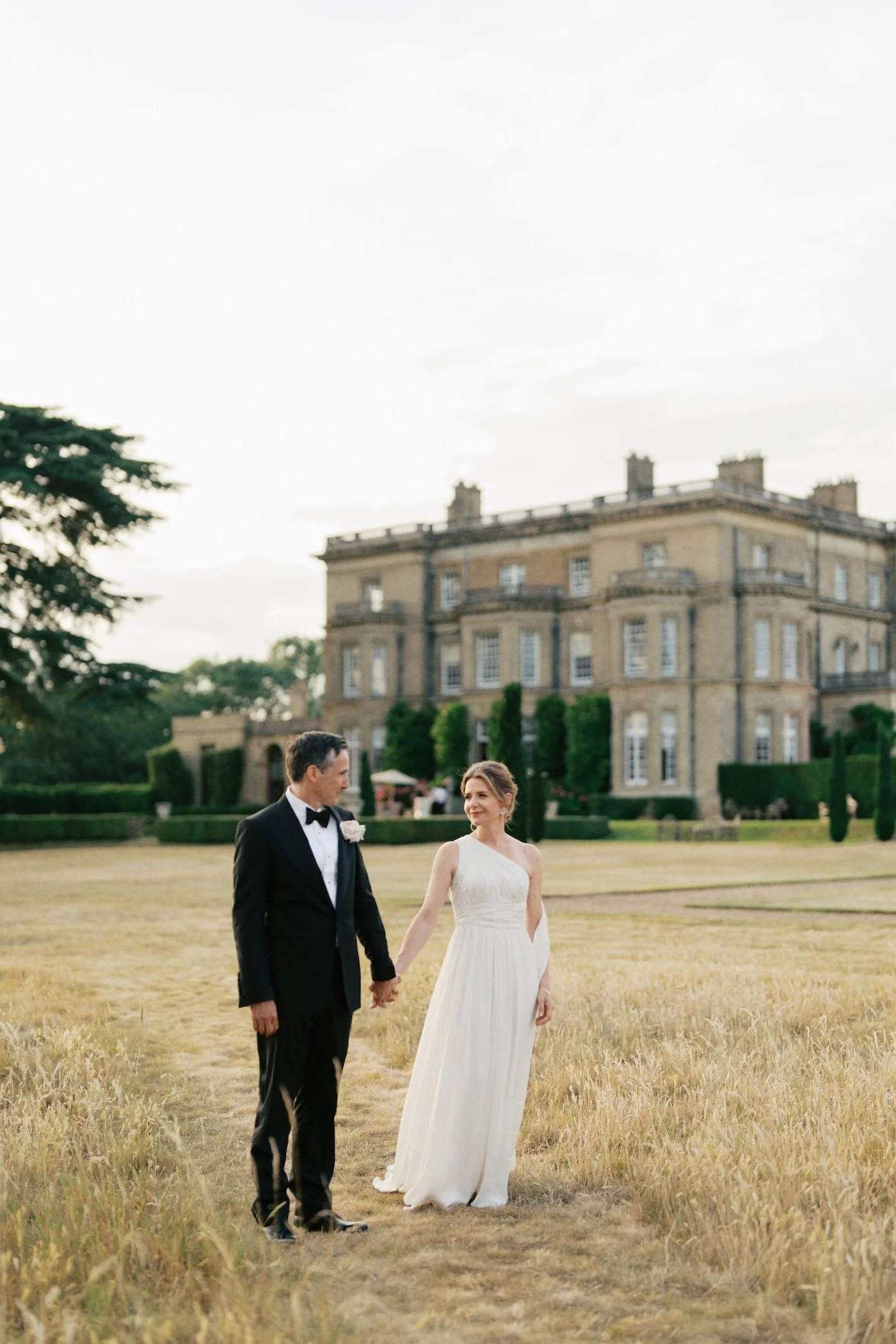 Hedsor House Wedding in Buckinghamshire - Luxury Country House Wedding Venue Near London