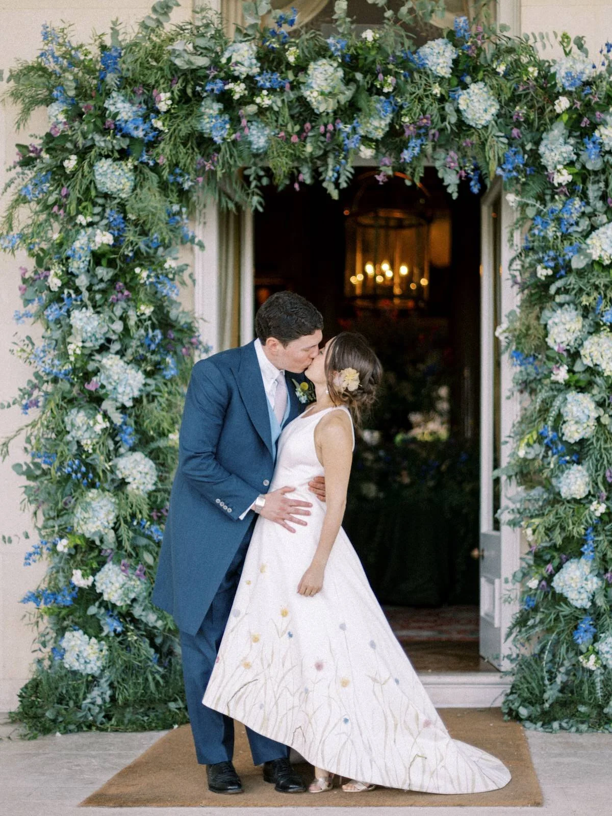 Goodwood-House-Luxury-Country-House-Weding-West-Sussex-Sylvia&Ben-Sorci-Ledyukova01517.jpg