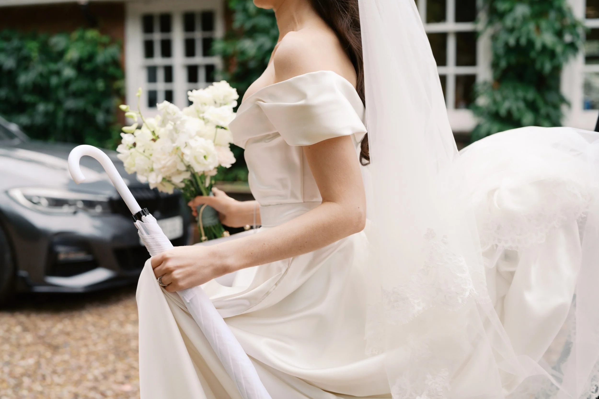 Sorci-Ledyukova-Sam&Rebecca-Wickersley-House-Private-House-Luxury-Marquee-Wedding-Wedding-Bride-Prep-170.jpg