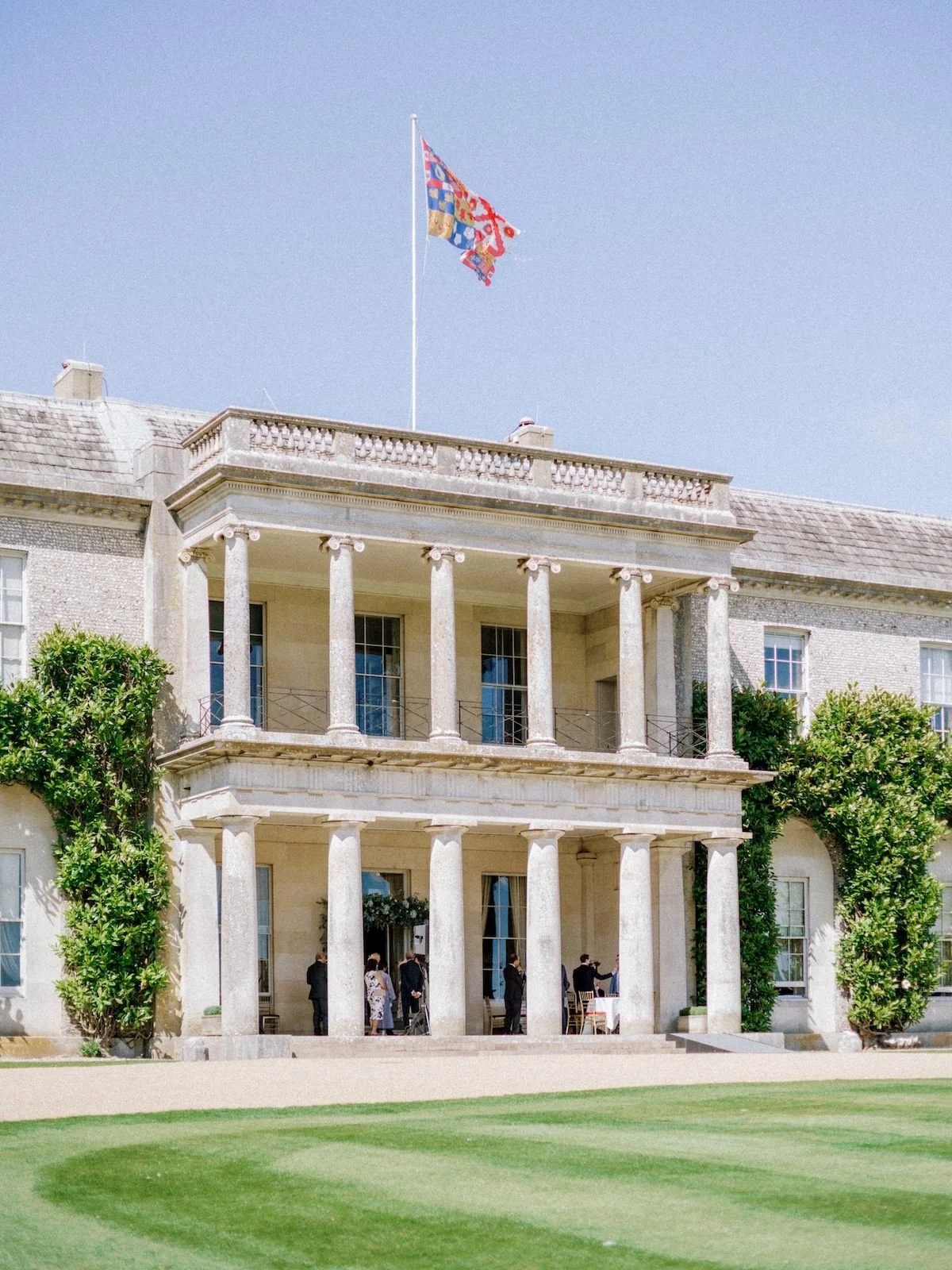 Goodwood-House-Luxury-Country-House-Weding-West-Sussex-Sylvia&Ben-Sorci-Ledyukova00298.jpg