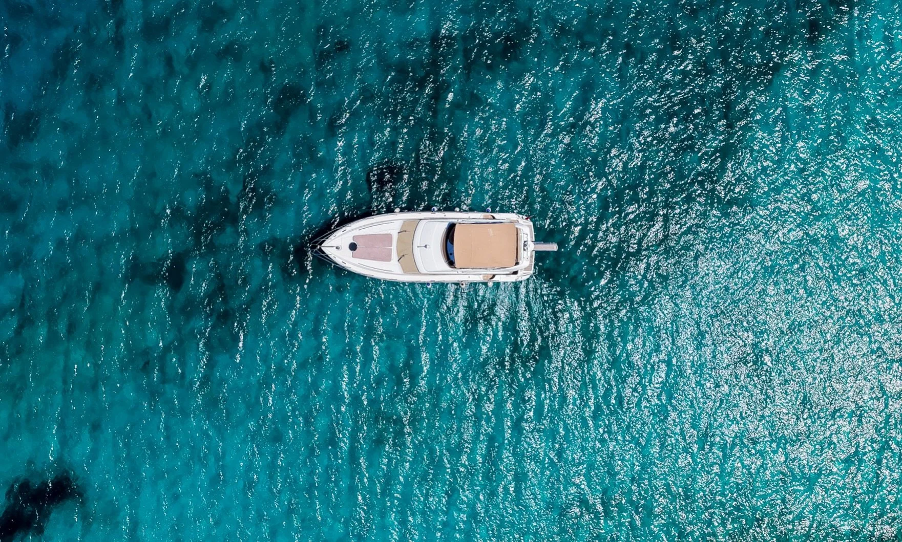 Timeless elegance, crystal-clear waters, unforgettable moments.

#thebluyachting #yacht #luxuryyacht #bodrum #thebluexperience
