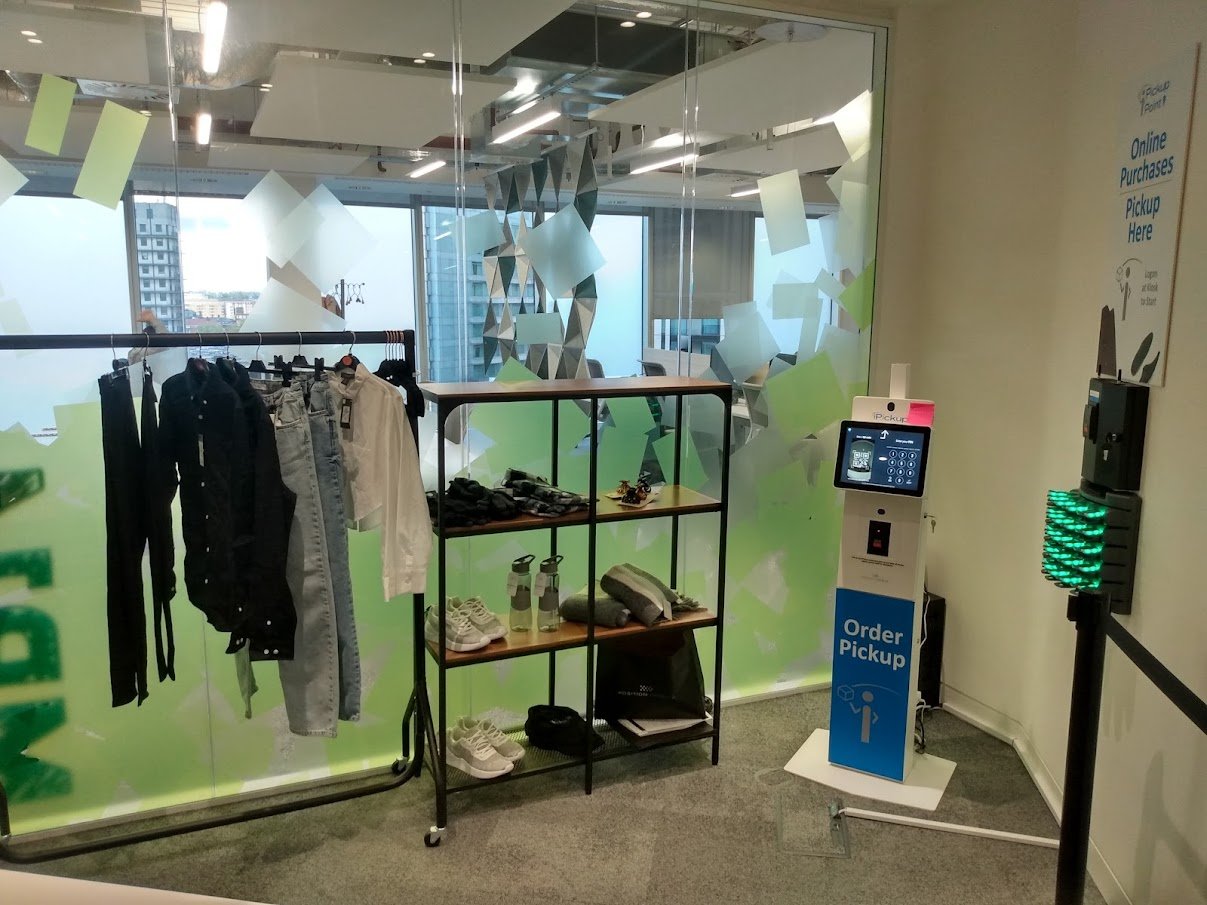 iPickup point in a retail setting