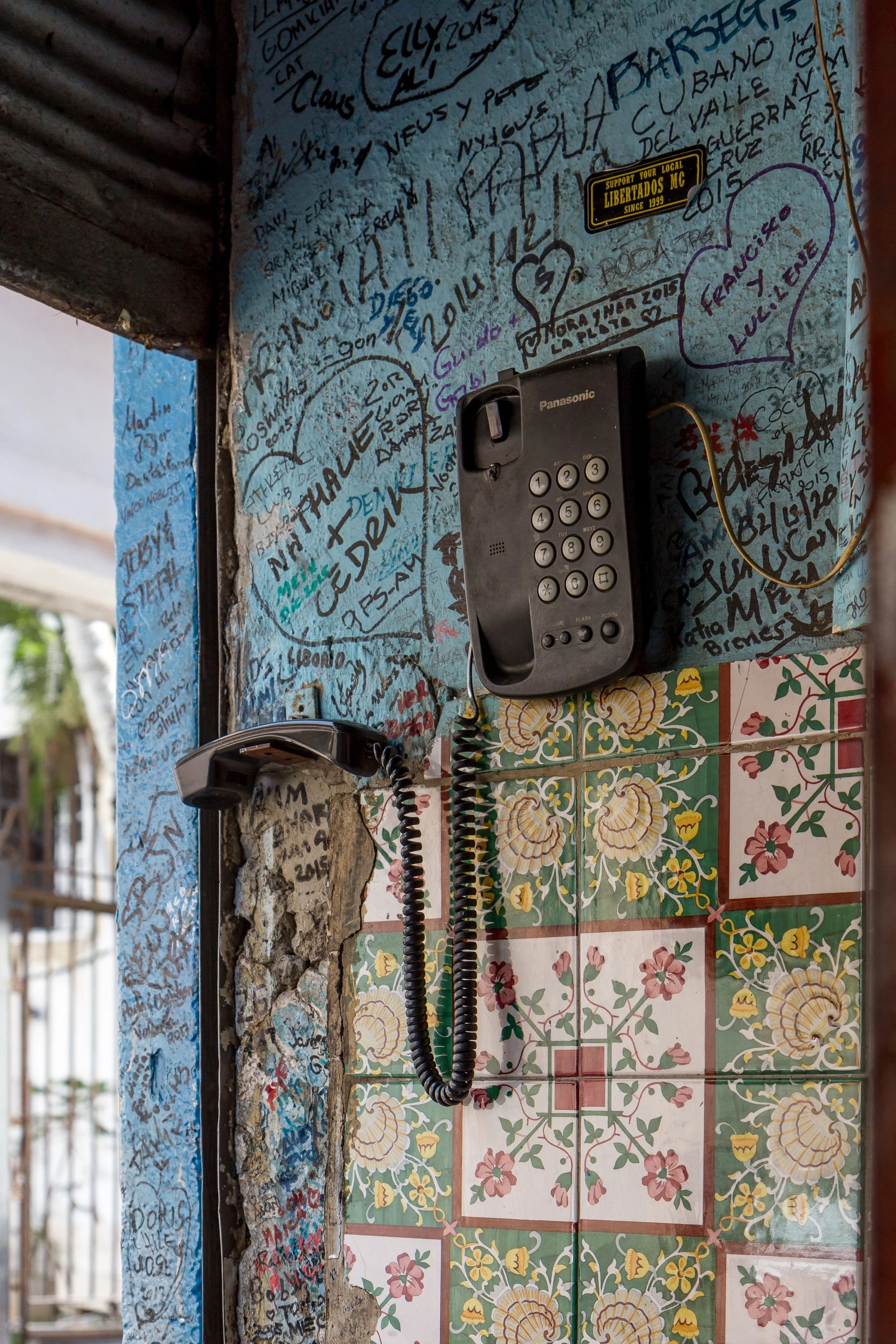 RRECON TO REVEALWe have the ability to seeing the world in surprising ways to spot unknown facts that spark creativity. Resourceful enough to find quick and clever ways to take on inevitable, unforeseen challenges as they appear