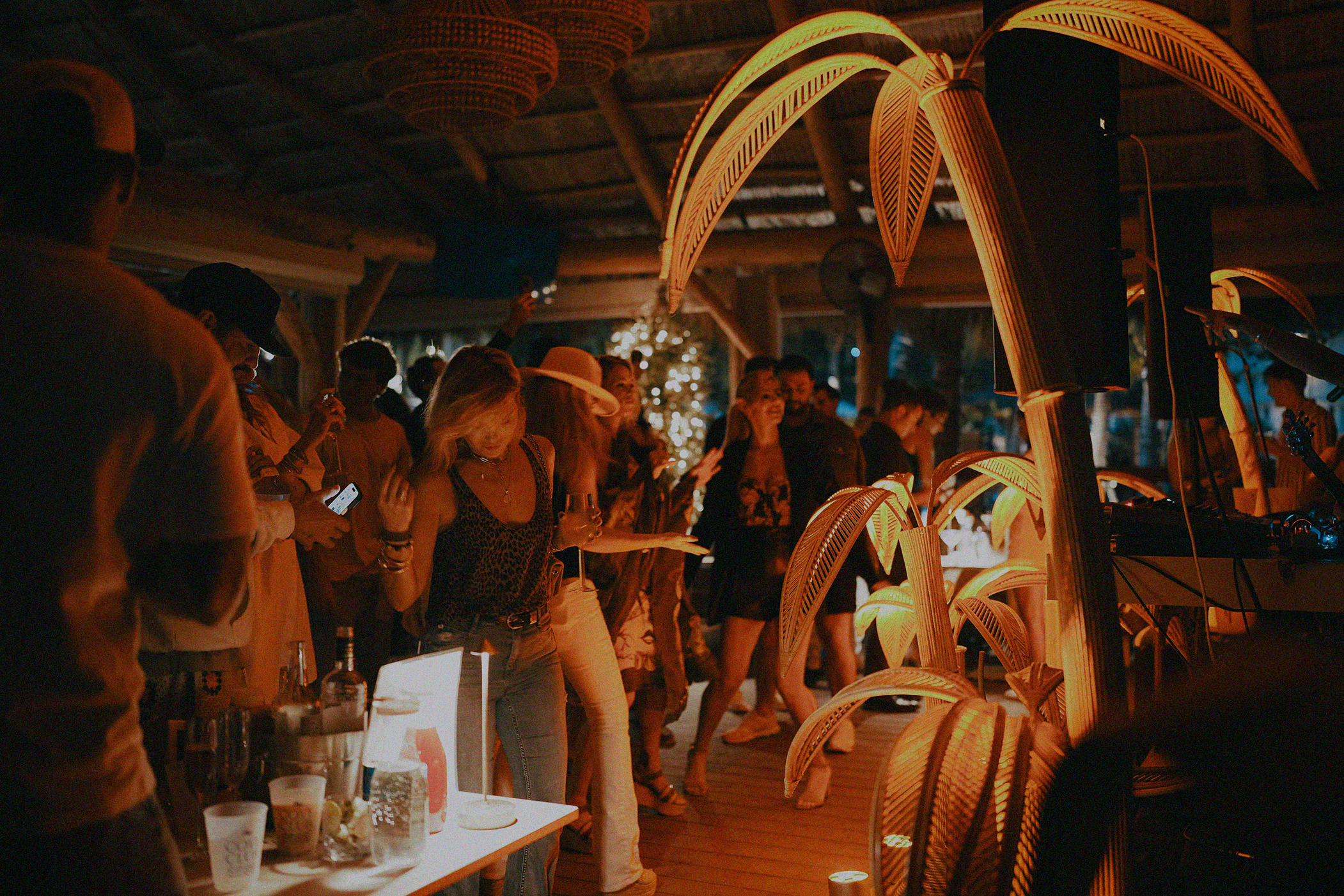 The Cove Club Home Ban 1B.png