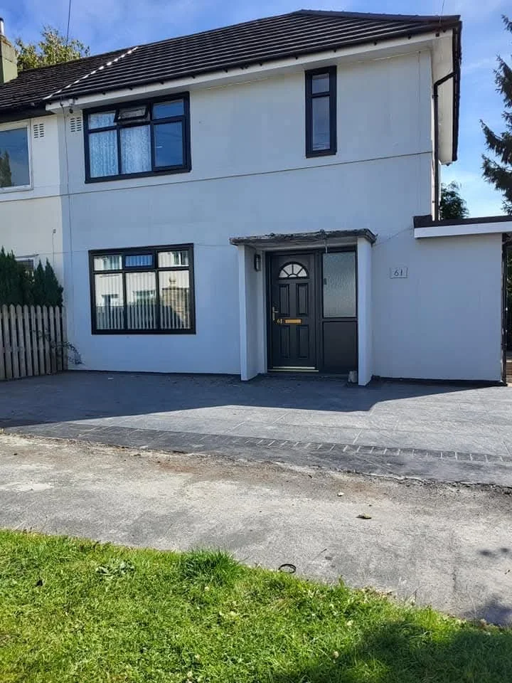 AFTER RESPRAY HOME 1.JPG