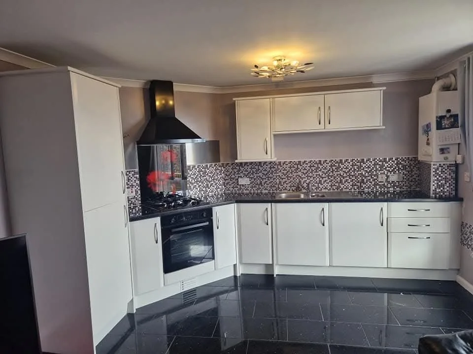 AFTER KITCHEN RE SPRAY 1.JPG