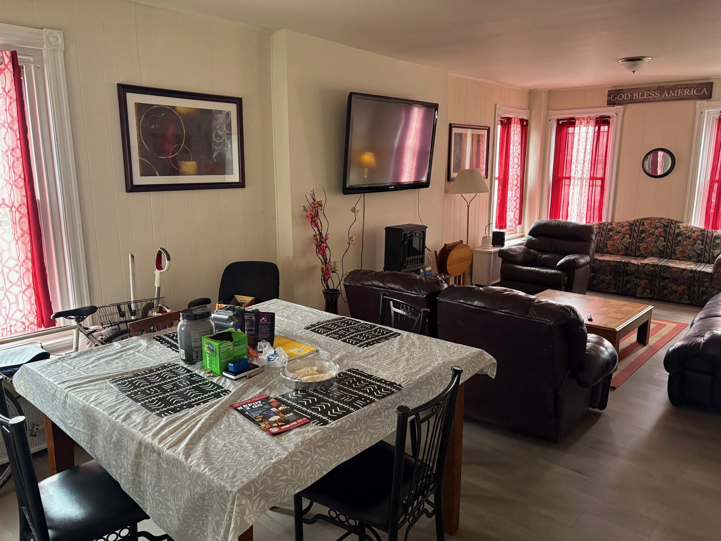 9th street dining living room.jpg