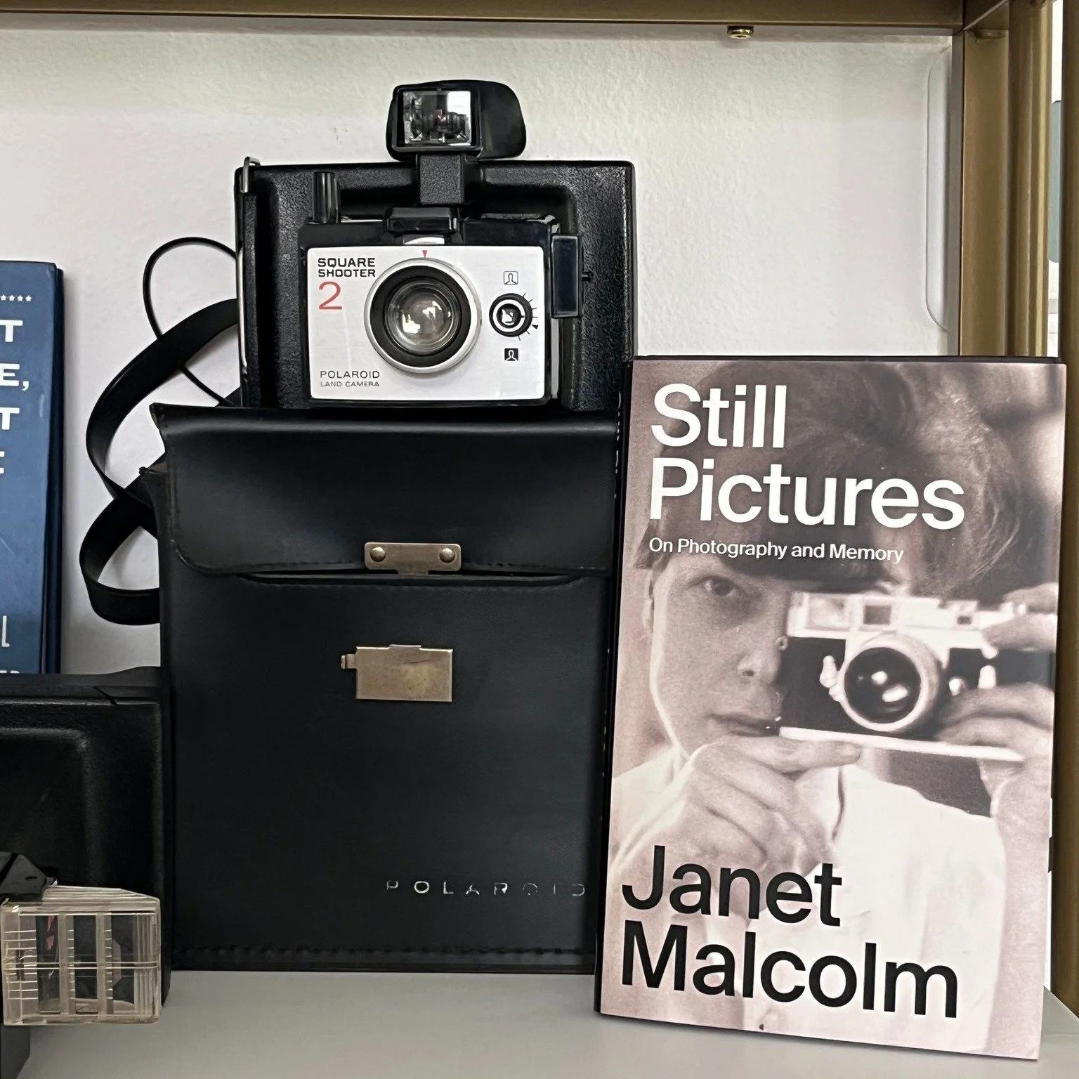 Captured in time. Some things are meant to be kept, not just seen.

 Available at Glam Vintage inside Smith and Co. Mercantile in Port St. Lucie. Visit the booth for current pieces and new arrivals.

#stilllifephotography
#StillPictures  #VintagePola