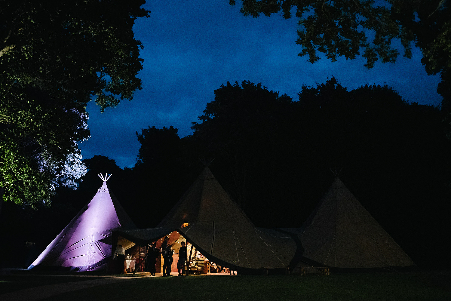  Finnebrogue Woods Magnakata wedding Northern Ireland Belfast wedding photographers 