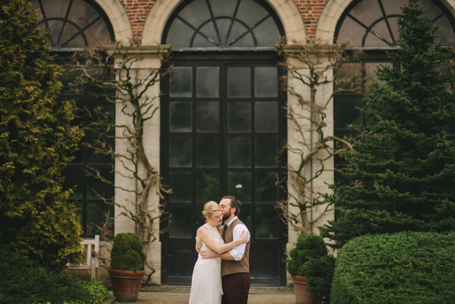  Destination wedding photographers Leuven, Brussels, Belgium.  Elise and Jens wedding. Abbey Herkenrode wedding. Leuven Botanical Gardens, Kruidtuin 