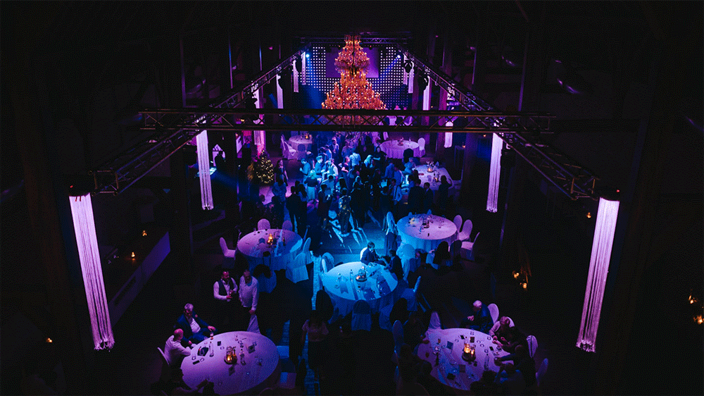 Abbey Herkenrode wedding photos 077.GIF