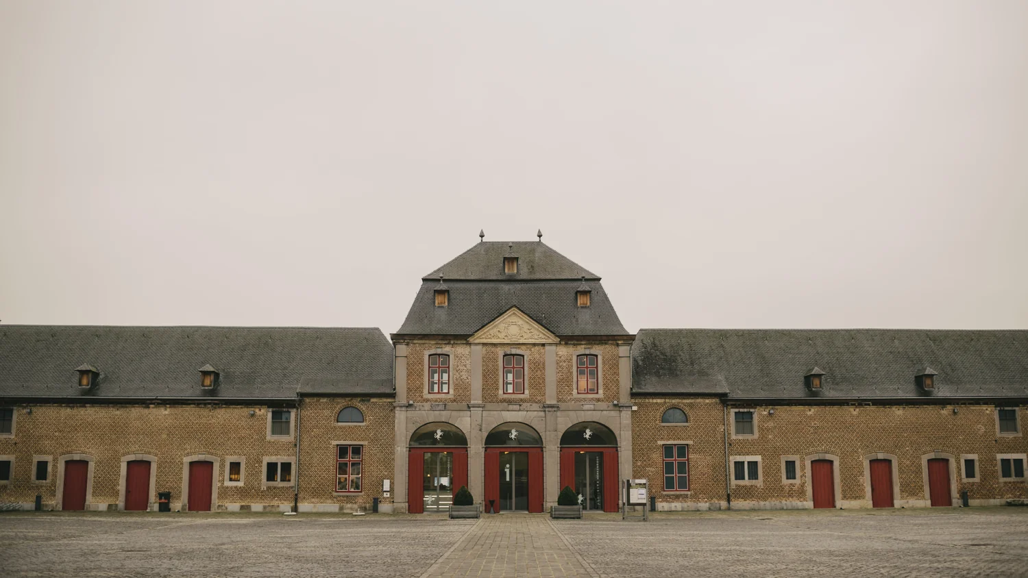  Destination wedding photographers Leuven, Brussels, Belgium.  Elise and Jens wedding. Abbey Herkenrode wedding. Leuven Botanical Gardens, Kruidtuin 