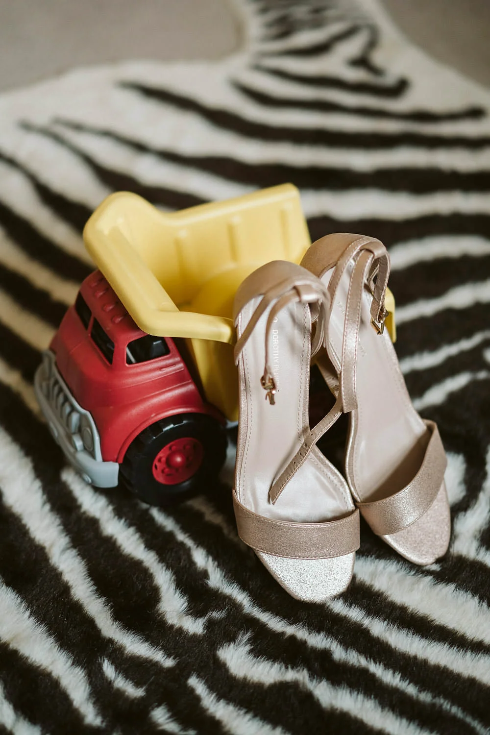 Old Court Chapel Wedding Photos 0024.JPG