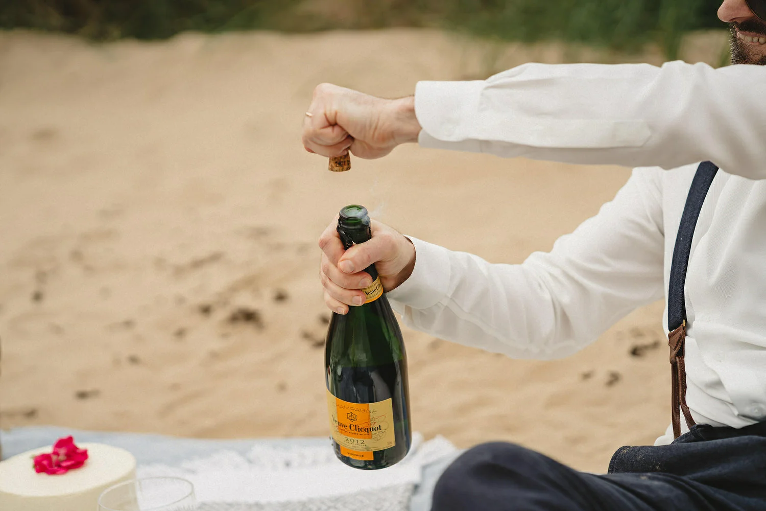  Covid-19 Elopement because of coronavirus in Ireland 2020 