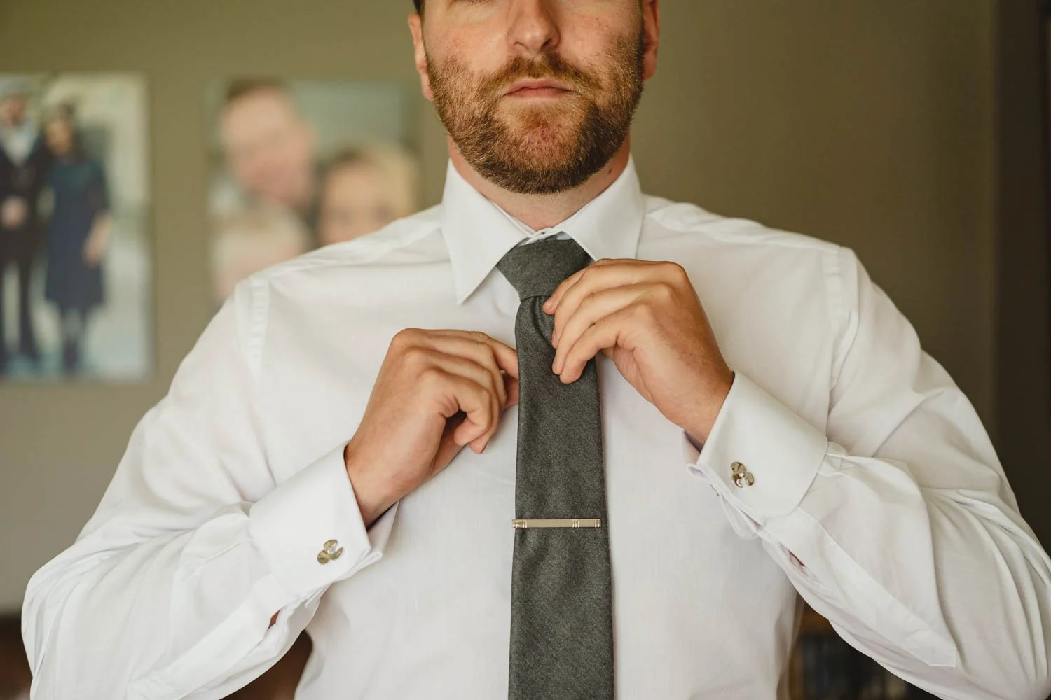  Geraldine and Greg’s cool wedding in the Treehouse at AMPM/Cabaret Supper Club in Belfast.  After their ceremony in Saintfield, we took the couple to Botanic Gardens in Belfast for their Wedding Photos.   