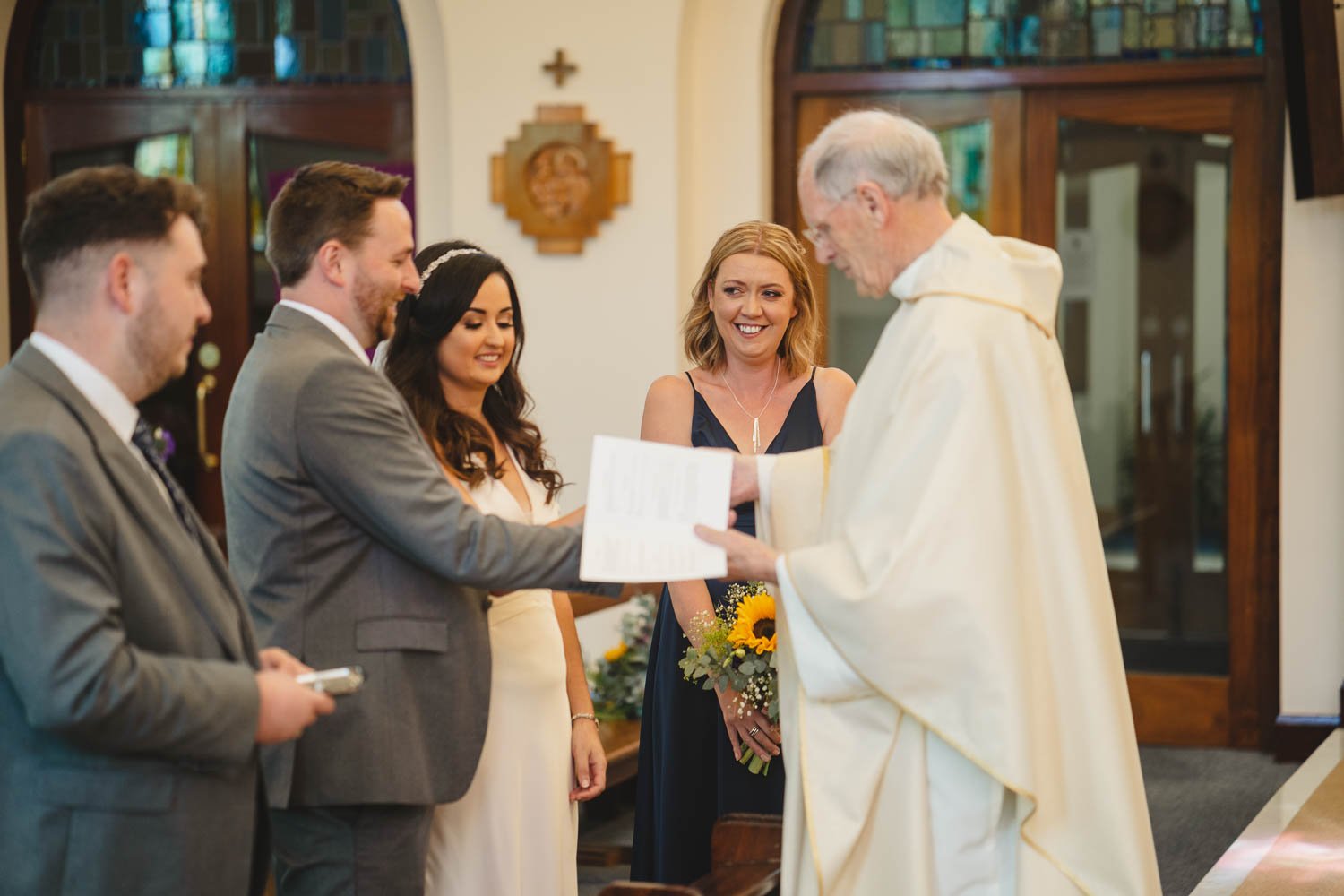  Geraldine and Greg’s cool wedding in the Treehouse at AMPM/Cabaret Supper Club in Belfast.  After their ceremony in Saintfield, we took the couple to Botanic Gardens in Belfast for their Wedding Photos.   