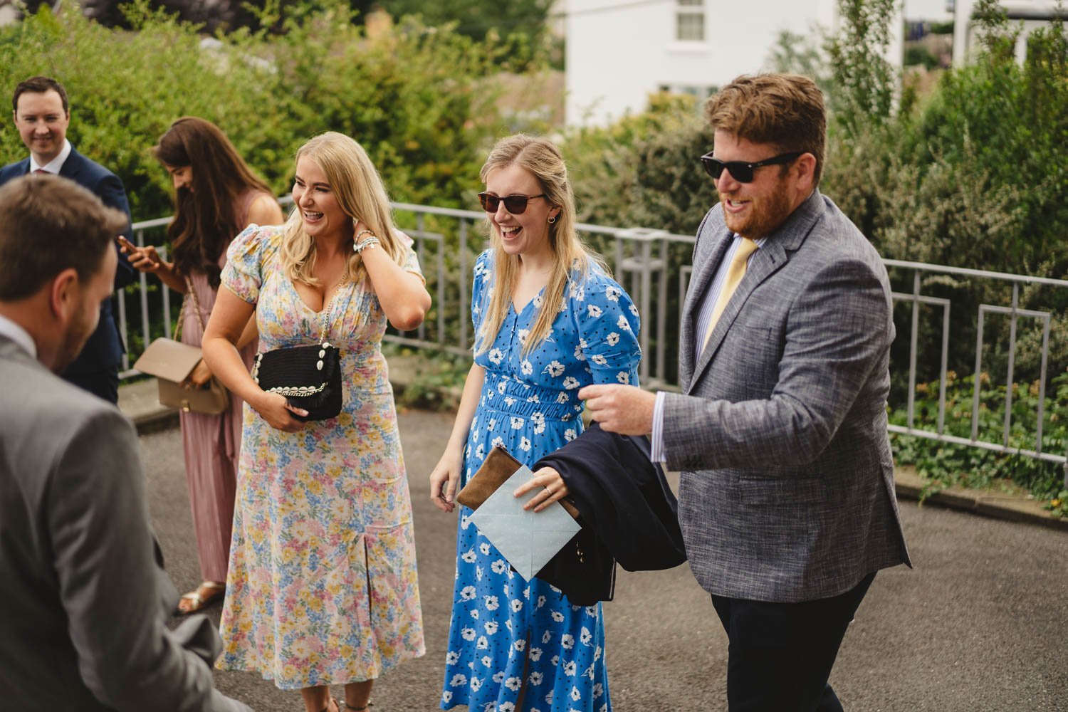  Geraldine and Greg’s cool wedding in the Treehouse at AMPM/Cabaret Supper Club in Belfast.  After their ceremony in Saintfield, we took the couple to Botanic Gardens in Belfast for their Wedding Photos.   