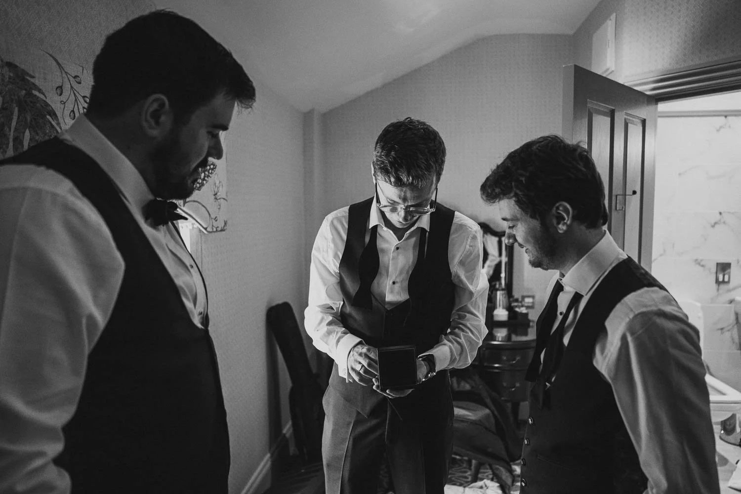  Claire and Bradley’s gorgeous wedding in Rockhill House in Letterkenny, Co. Donegal. Preparations, ceremony and reception were all held in this fantastic venue in Donegal. 
