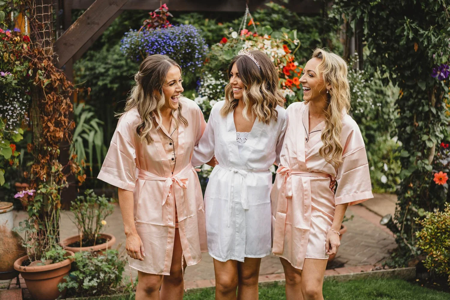  Shannon and Aaron’s beautiful Humanist Wedding in the Drawing Room at Titanic hotel in Belfast.  Their celebrant was the Amazing Laura Fitzsimons from Humanists UK.  
