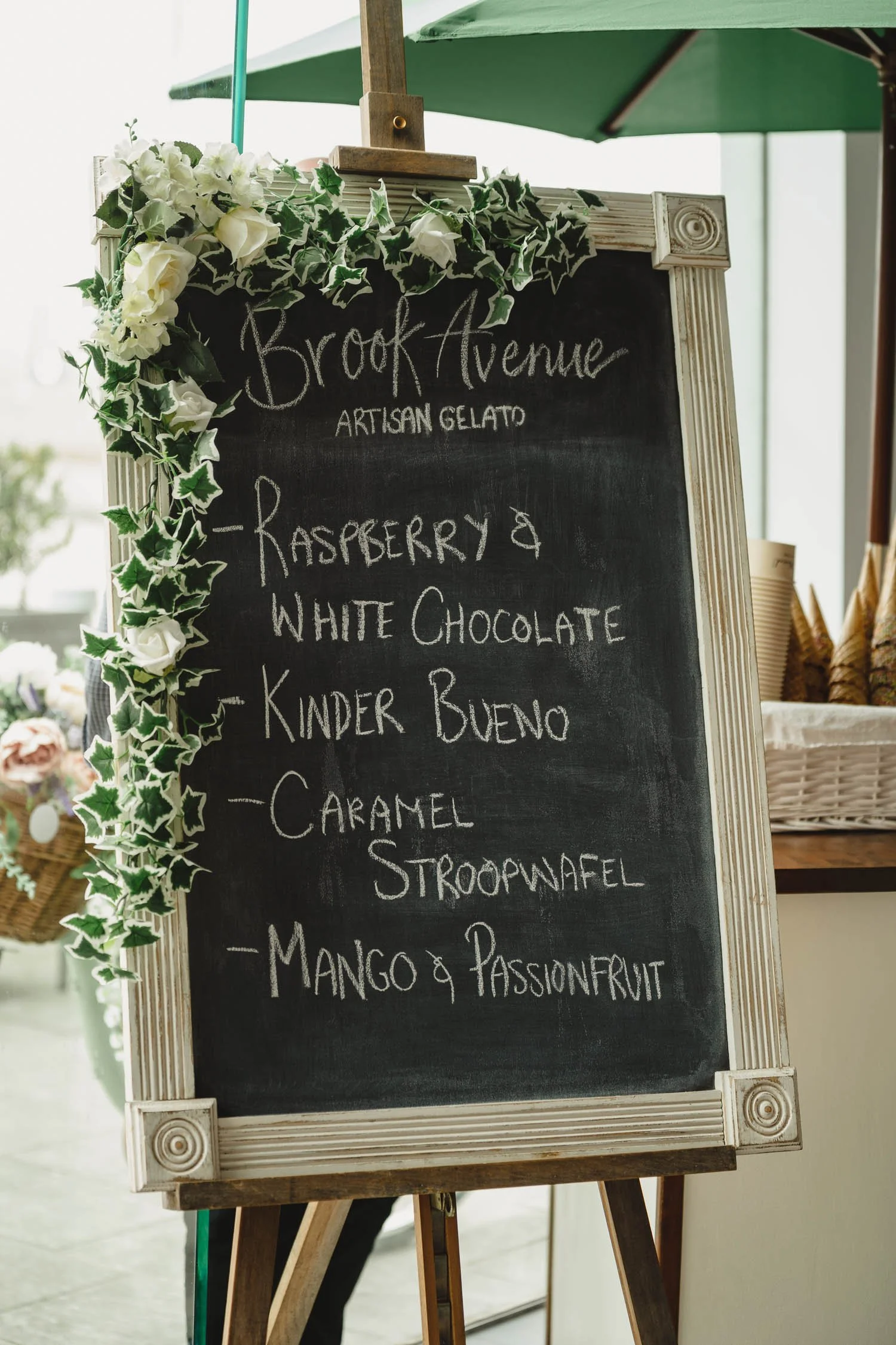  Shannon and Aaron’s beautiful Humanist Wedding in the Drawing Room at Titanic hotel in Belfast.  Their celebrant was the Amazing Laura Fitzsimons from Humanists UK.  