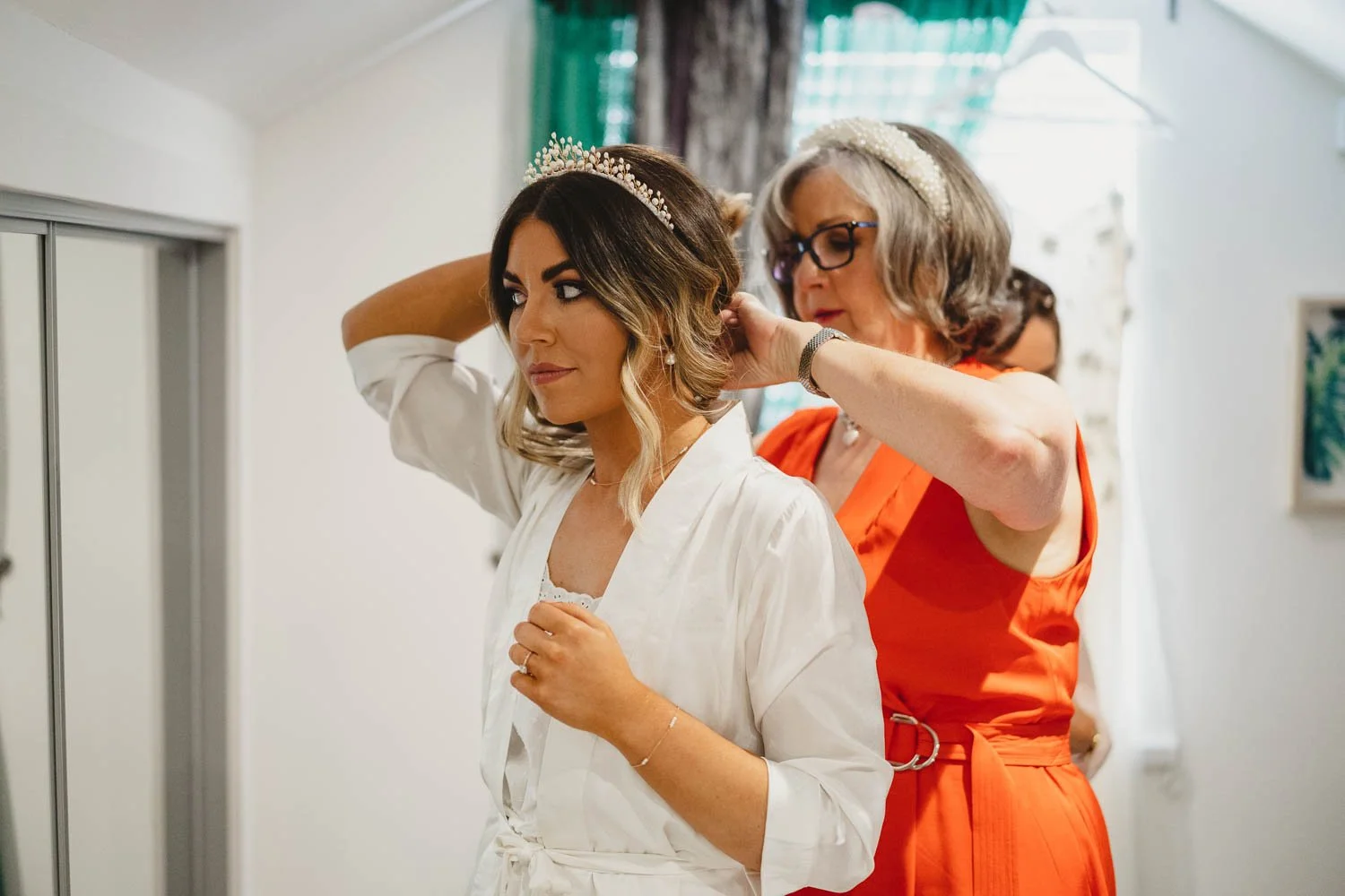  Shannon and Aaron’s beautiful Humanist Wedding in the Drawing Room at Titanic hotel in Belfast.  Their celebrant was the Amazing Laura Fitzsimons from Humanists UK.  