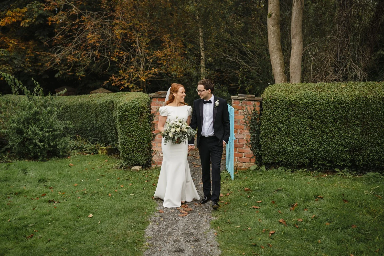  Anna and Josh’s gorgeous Autumn wedding in Omagh Meeting House at Cultra, with photos afterwards in the Ulster Folk and Transport Museum. The reception was in Cultra House with sparklers, sax and shenanigans! 