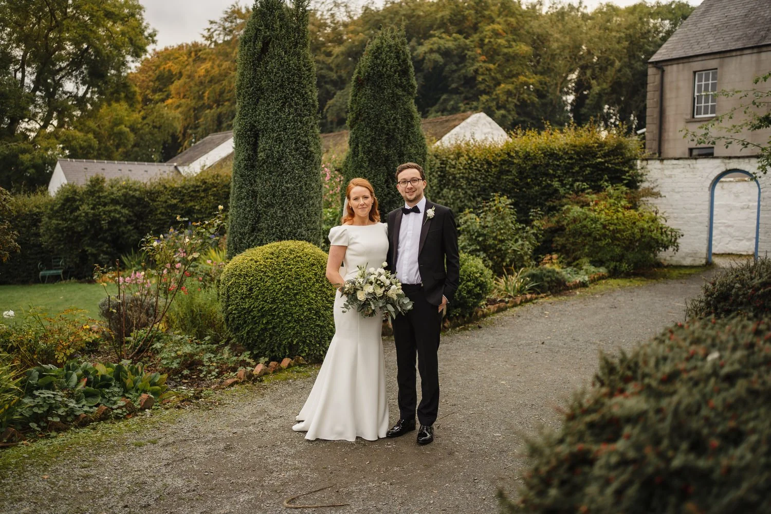  Anna and Josh’s gorgeous Autumn wedding in Omagh Meeting House at Cultra, with photos afterwards in the Ulster Folk and Transport Museum. The reception was in Cultra House with sparklers, sax and shenanigans! 
