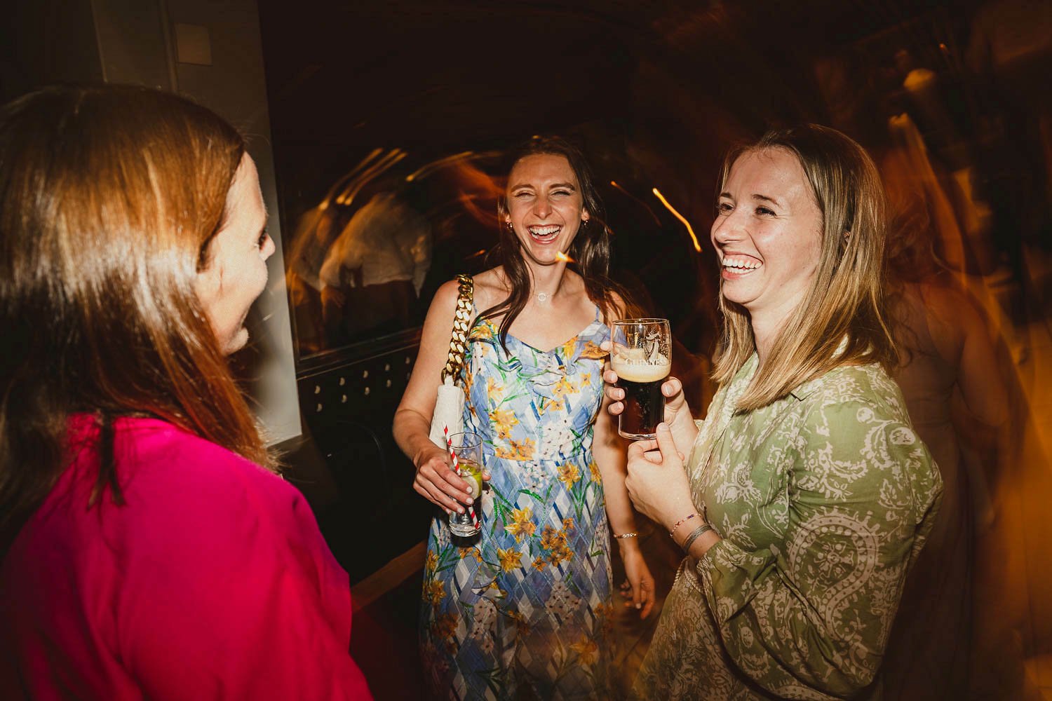 Sarah and Andrew 979.jpg