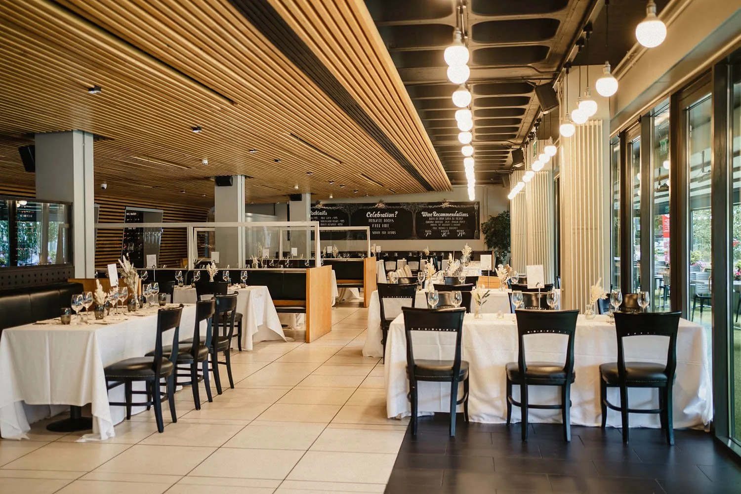 Sarah and Andrew 525.jpg