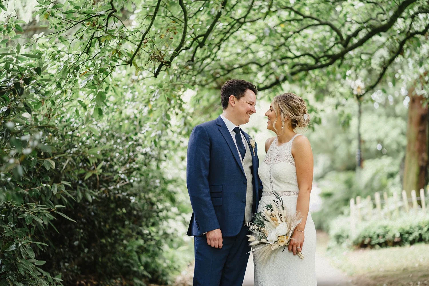 Sarah and Andrew 706.jpg