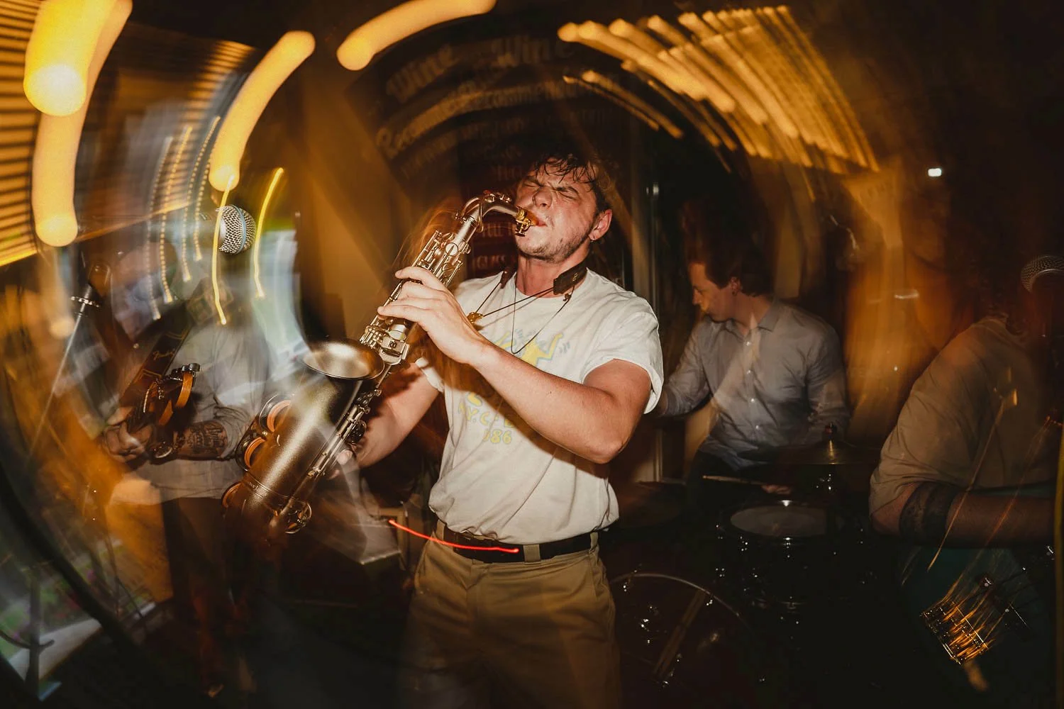 Sarah and Andrew 977.jpg