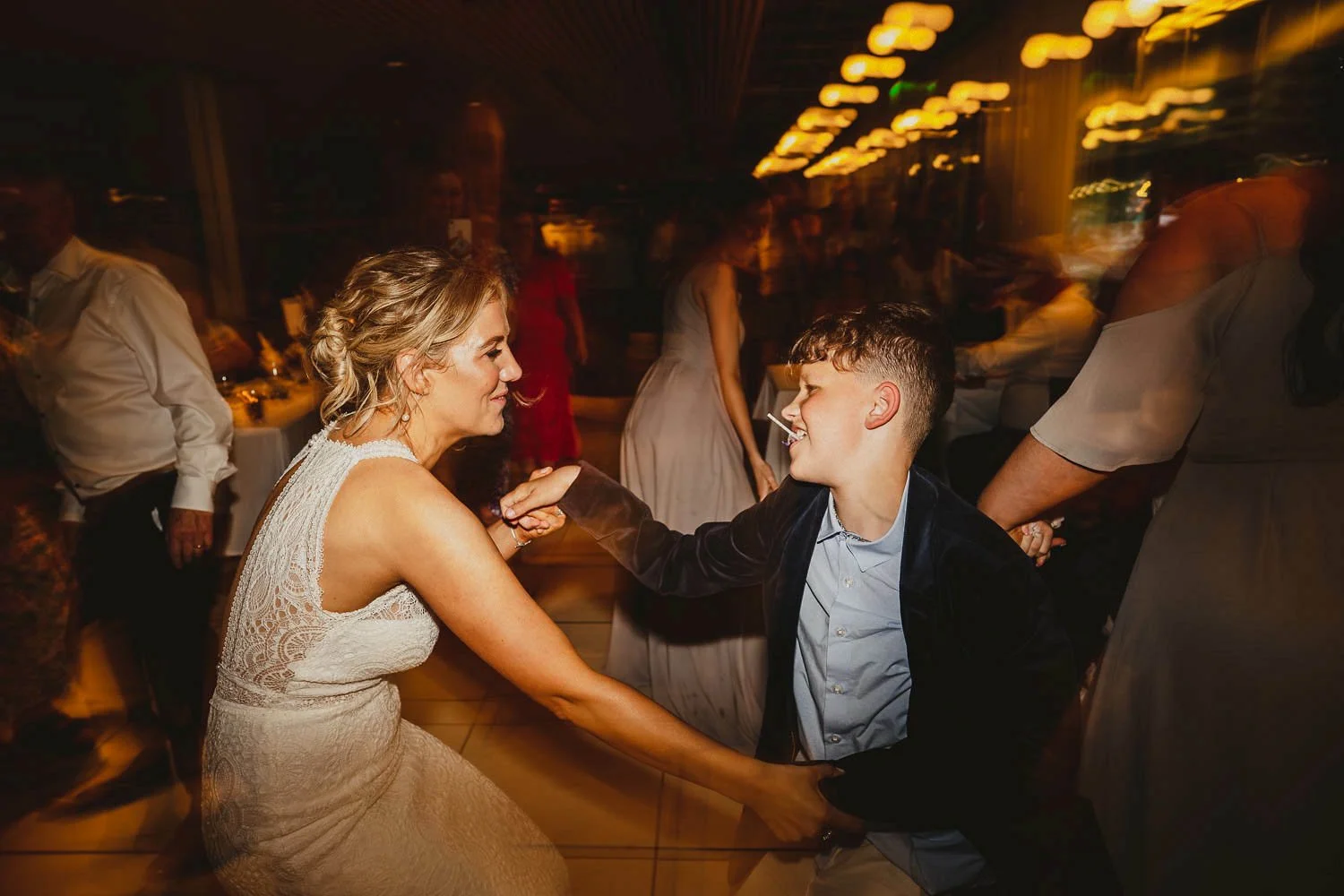 Sarah and Andrew 937.jpg