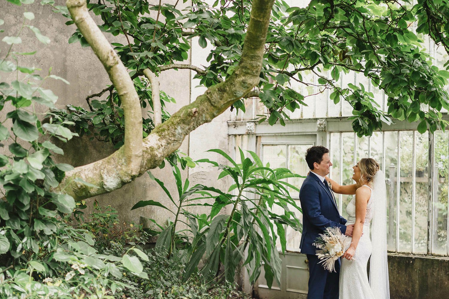 Sarah and Andrew 585.jpg