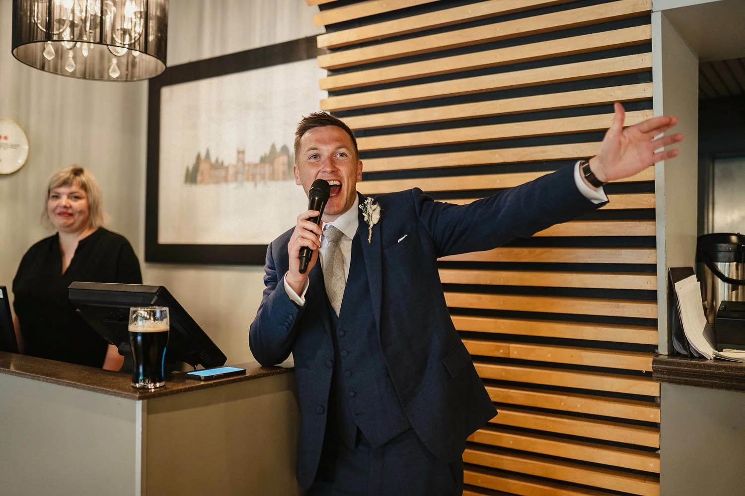 Sarah and Andrew 784.jpg