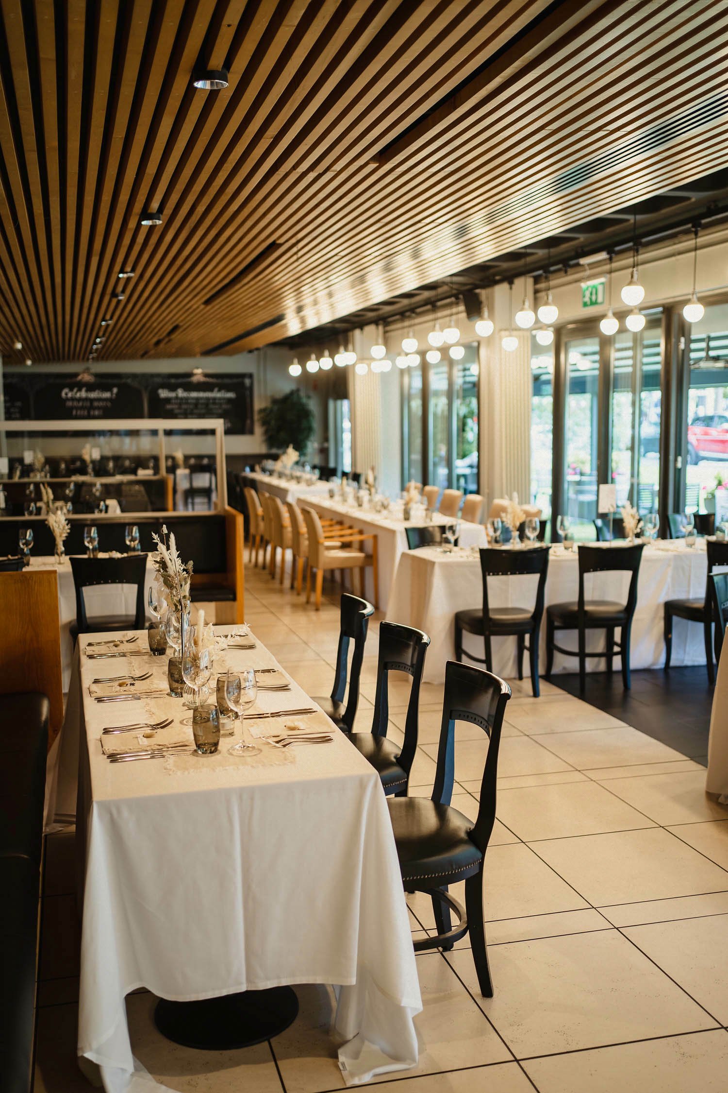 Sarah and Andrew 526.jpg