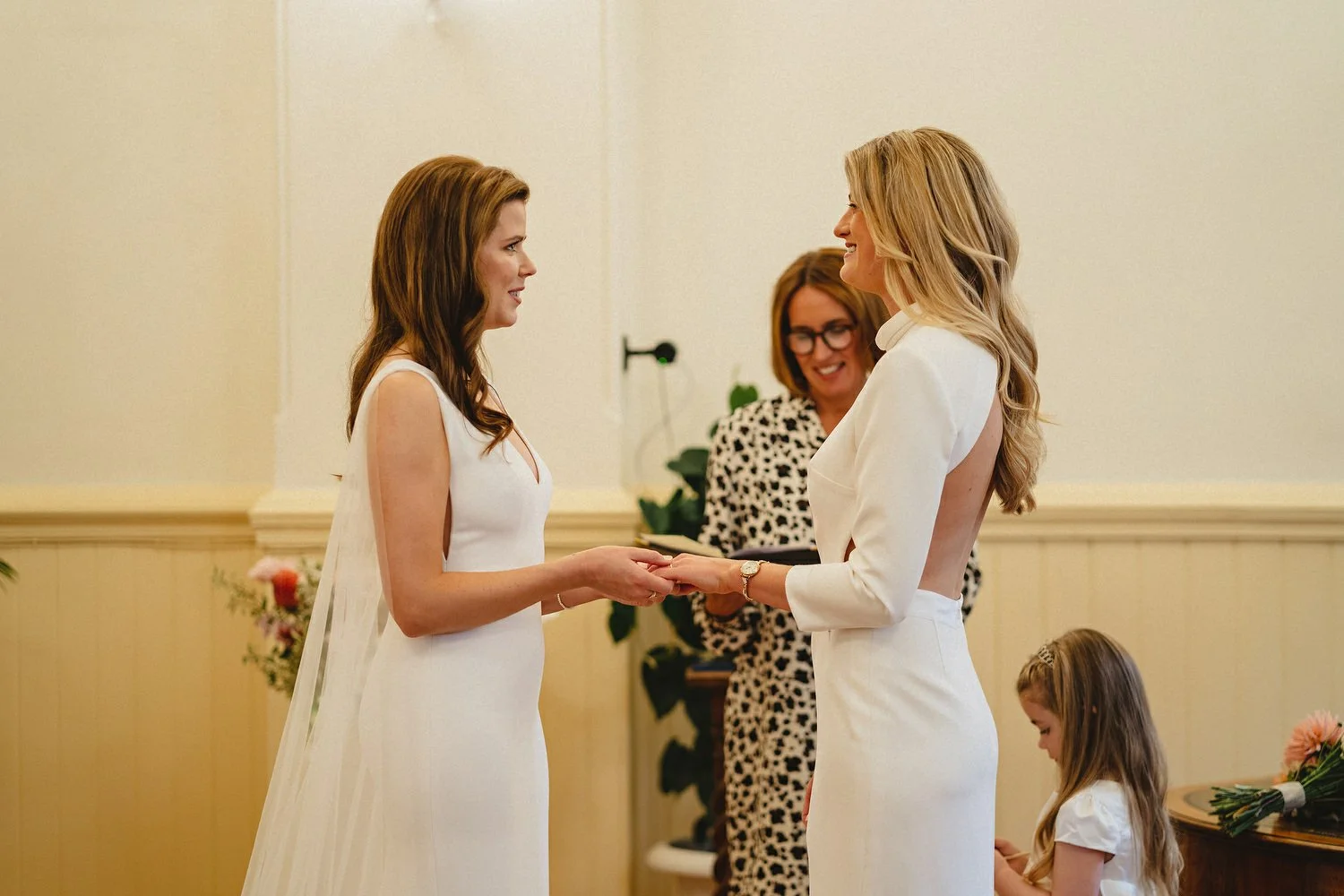  Laura and Alex from Inbetween Days photography got married in Brighton in 2021. They got ready in the Grand Hotel Brighton with a same-sex wedding ceremony in Brighton Town Hall.  A dinner with close friends in Med Brighton was followed by a LOT of 