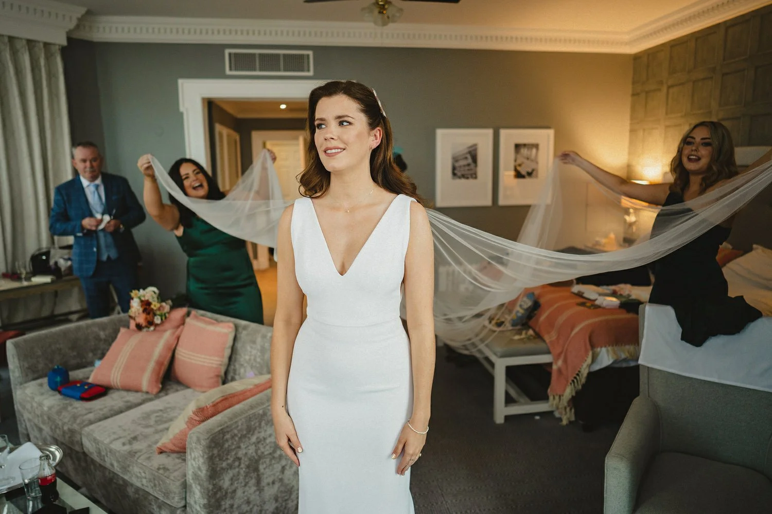  Laura and Alex from Inbetween Days photography got married in Brighton in 2021. They got ready in the Grand Hotel Brighton with a same-sex wedding ceremony in Brighton Town Hall.  A dinner with close friends in Med Brighton was followed by a LOT of 