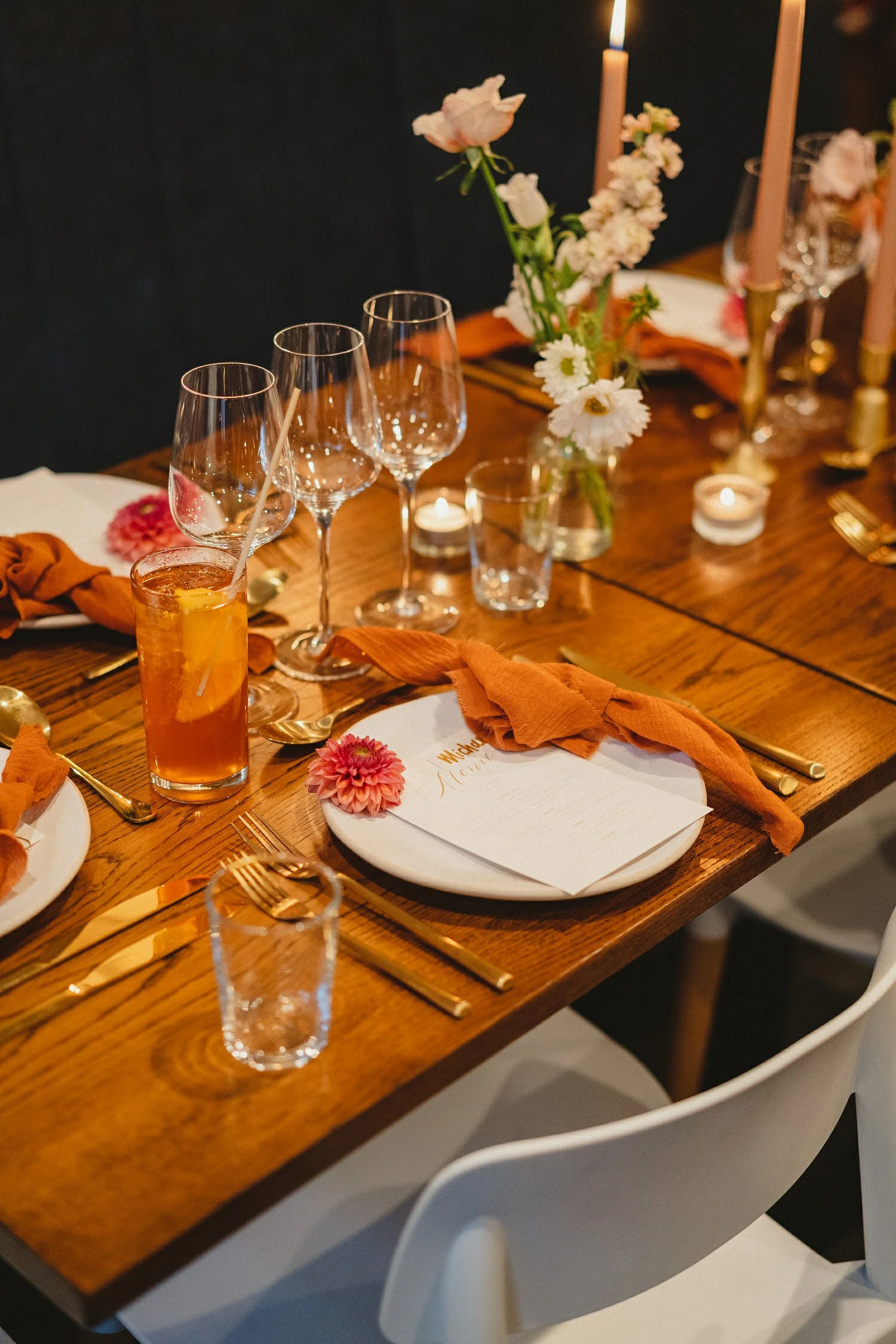  Laura and Alex from Inbetween Days photography got married in Brighton in 2021. They got ready in the Grand Hotel Brighton with a same-sex wedding ceremony in Brighton Town Hall.  A dinner with close friends in Med Brighton was followed by a LOT of 