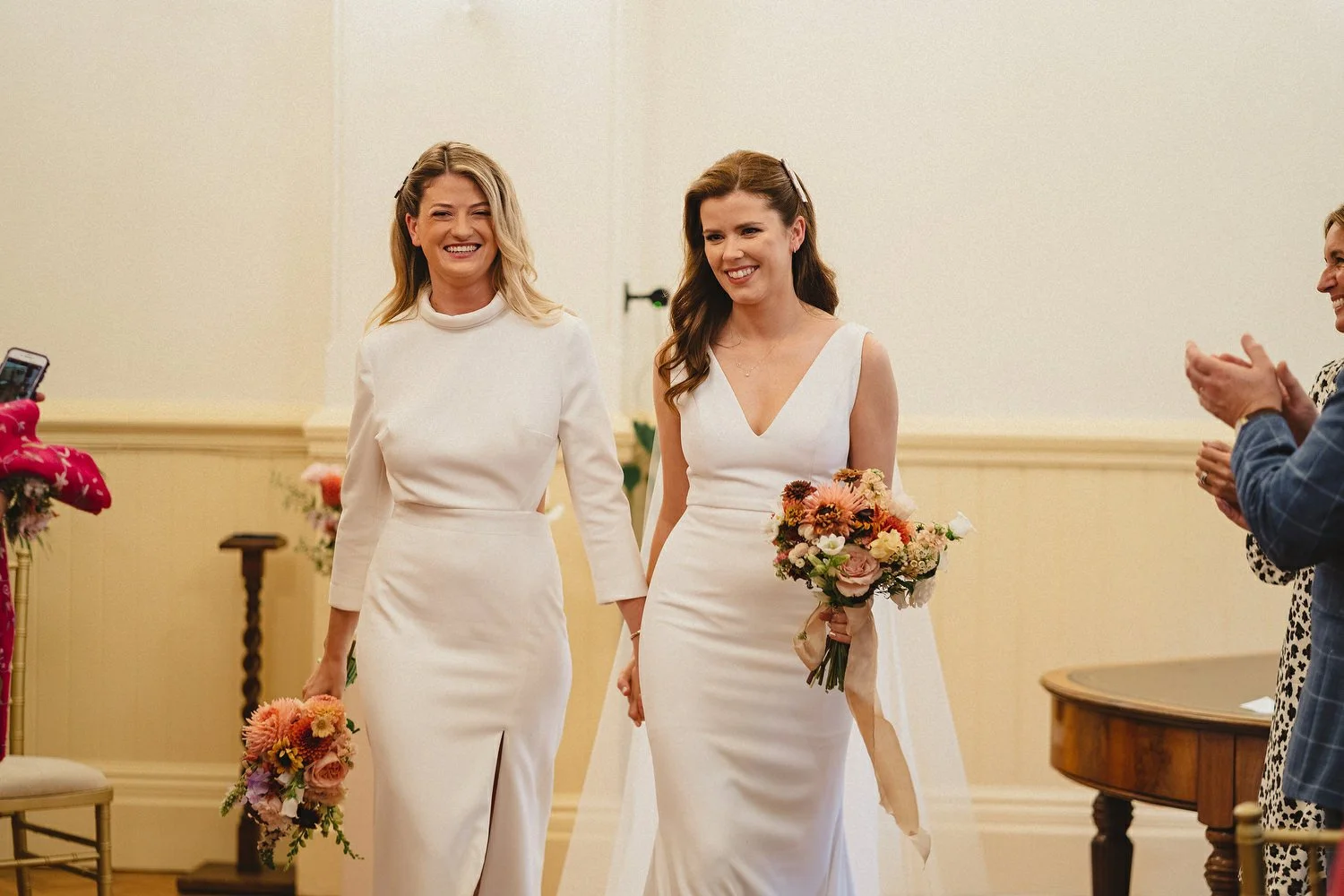  Laura and Alex from Inbetween Days photography got married in Brighton in 2021. They got ready in the Grand Hotel Brighton with a same-sex wedding ceremony in Brighton Town Hall.  A dinner with close friends in Med Brighton was followed by a LOT of 