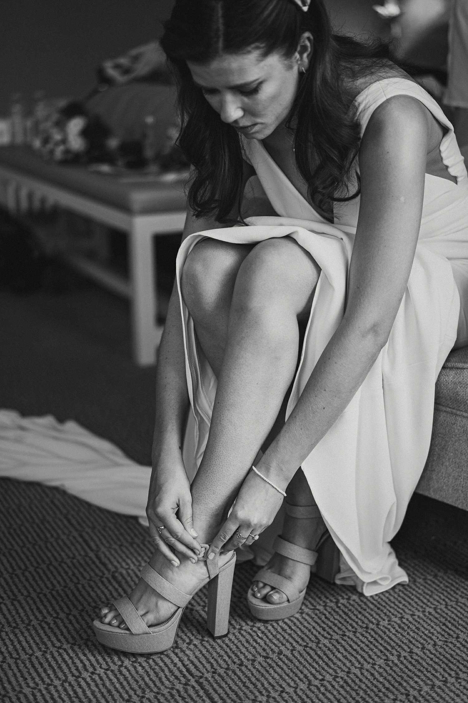  Laura and Alex from Inbetween Days photography got married in Brighton in 2021. They got ready in the Grand Hotel Brighton with a same-sex wedding ceremony in Brighton Town Hall.  A dinner with close friends in Med Brighton was followed by a LOT of 