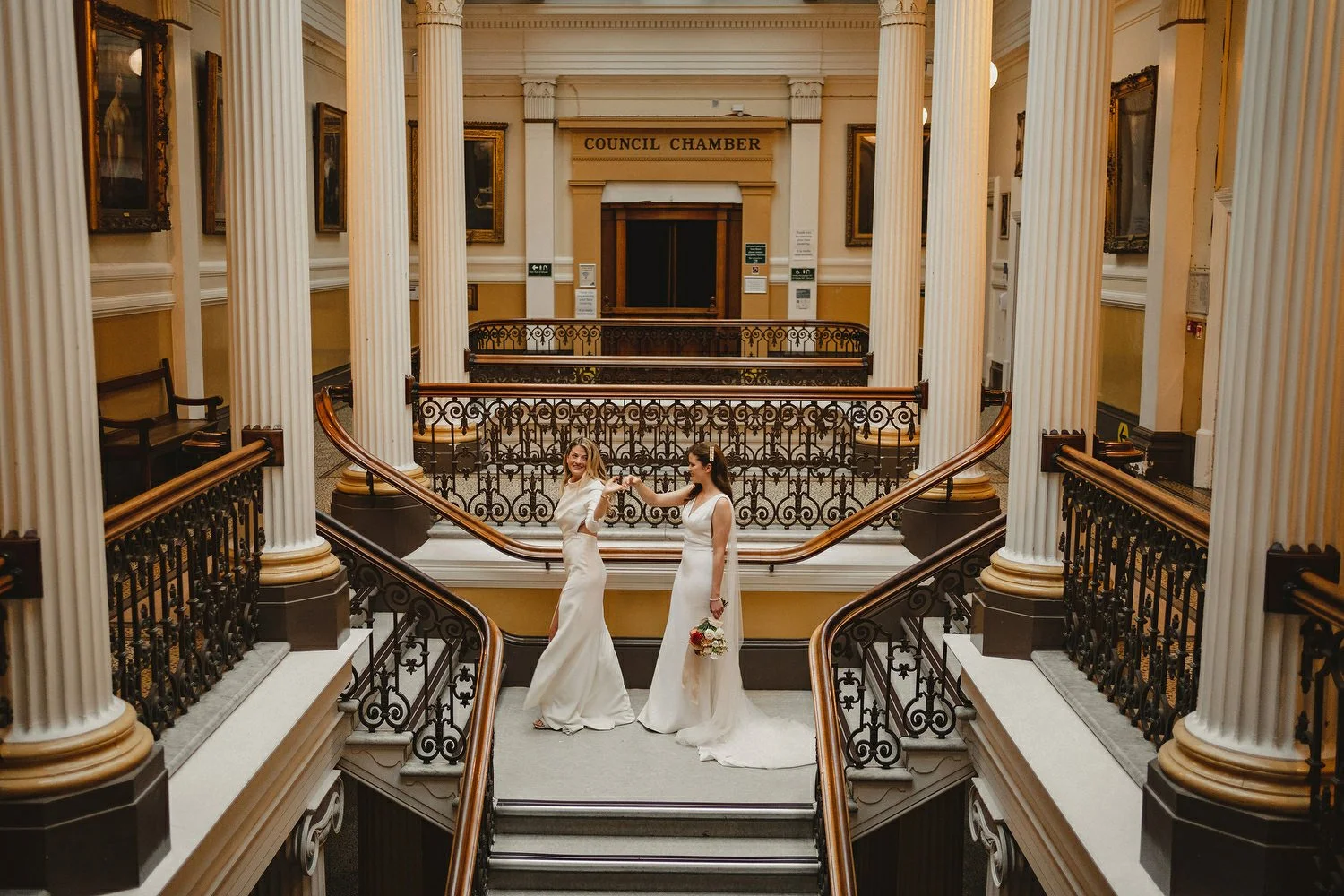  Laura and Alex from Inbetween Days photography got married in Brighton in 2021. They got ready in the Grand Hotel Brighton with a same-sex wedding ceremony in Brighton Town Hall.  A dinner with close friends in Med Brighton was followed by a LOT of 