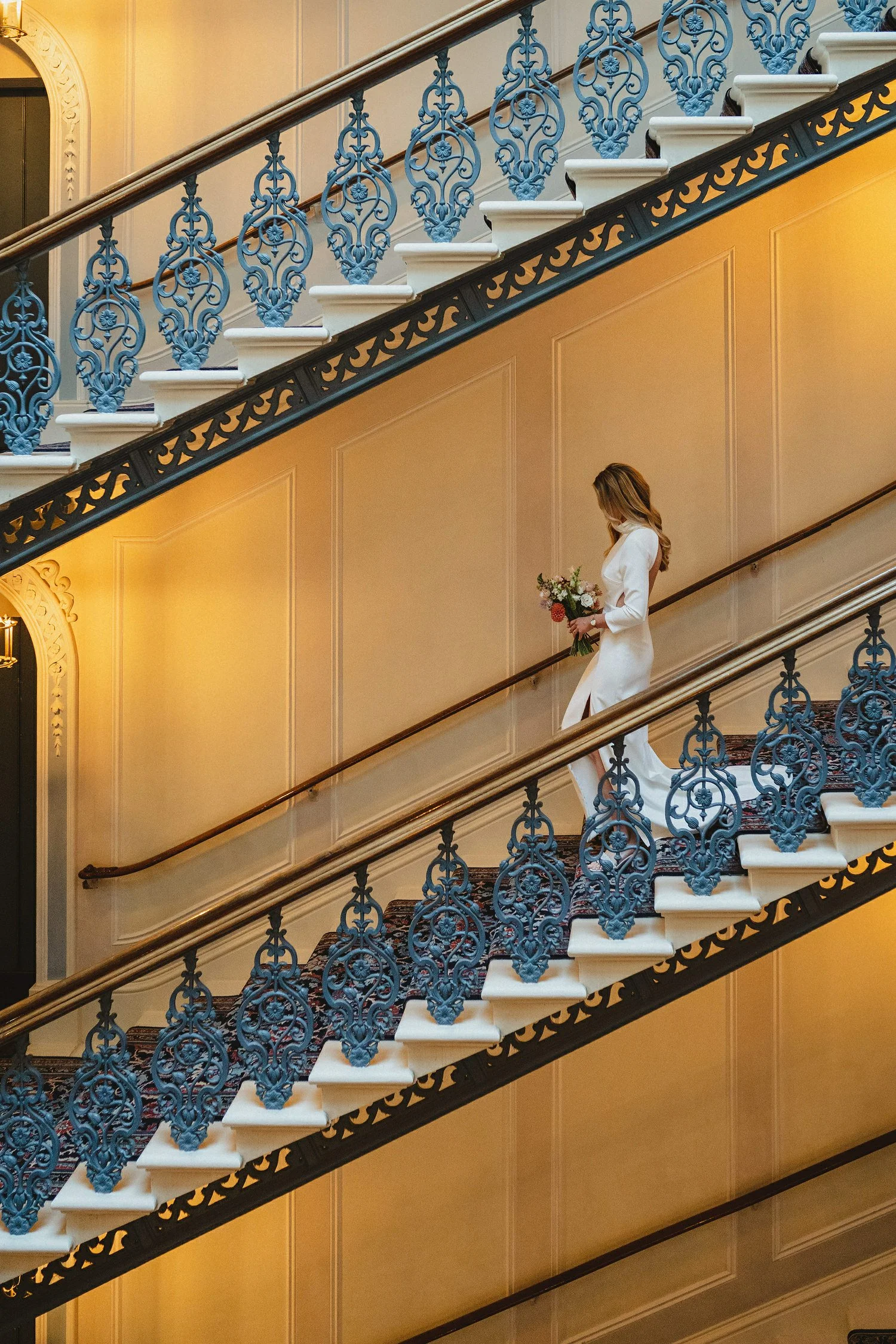  Laura and Alex from Inbetween Days photography got married in Brighton in 2021. They got ready in the Grand Hotel Brighton with a same-sex wedding ceremony in Brighton Town Hall.  A dinner with close friends in Med Brighton was followed by a LOT of 